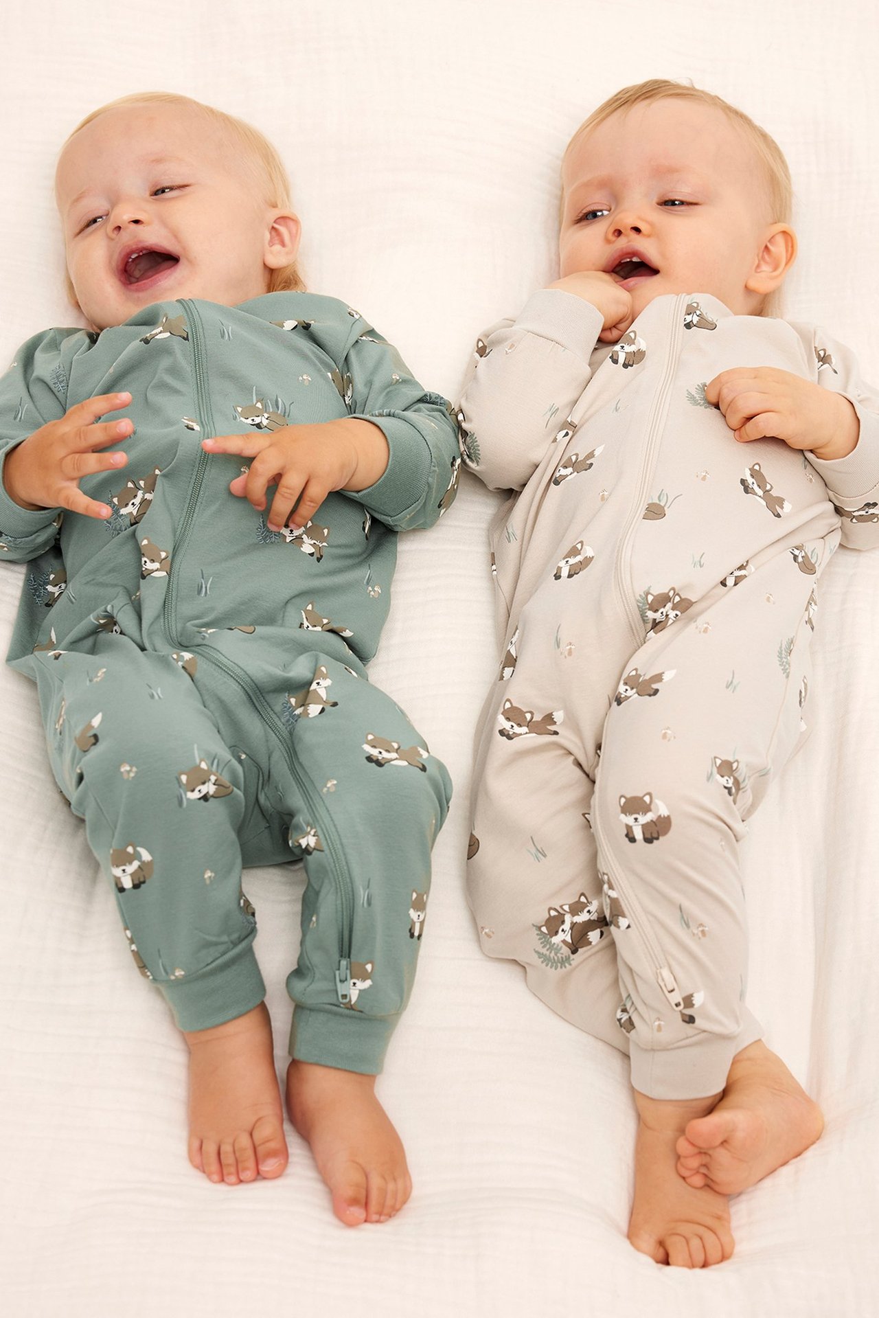 Mönstrad pyjamas 2-pack baby - Ljusgrön - 1