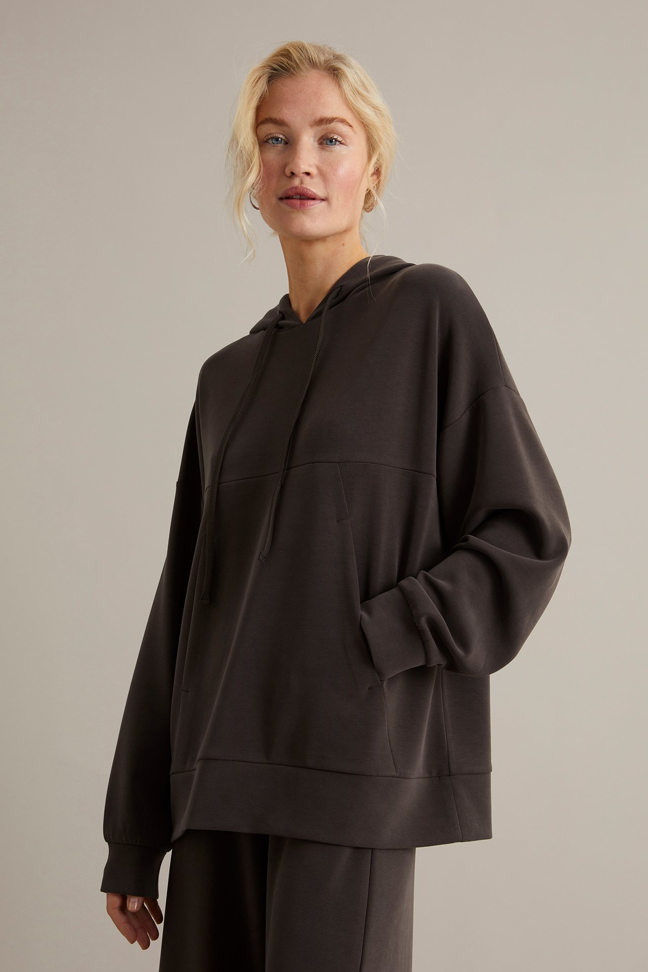 Hoodie - Brun - 4