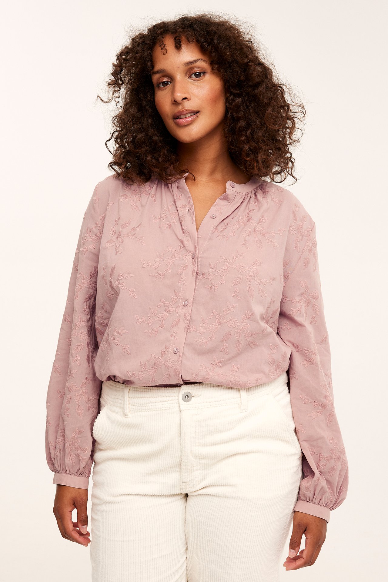 Bluse med brodering - Rosa - 168cm / Storlek: M - 2