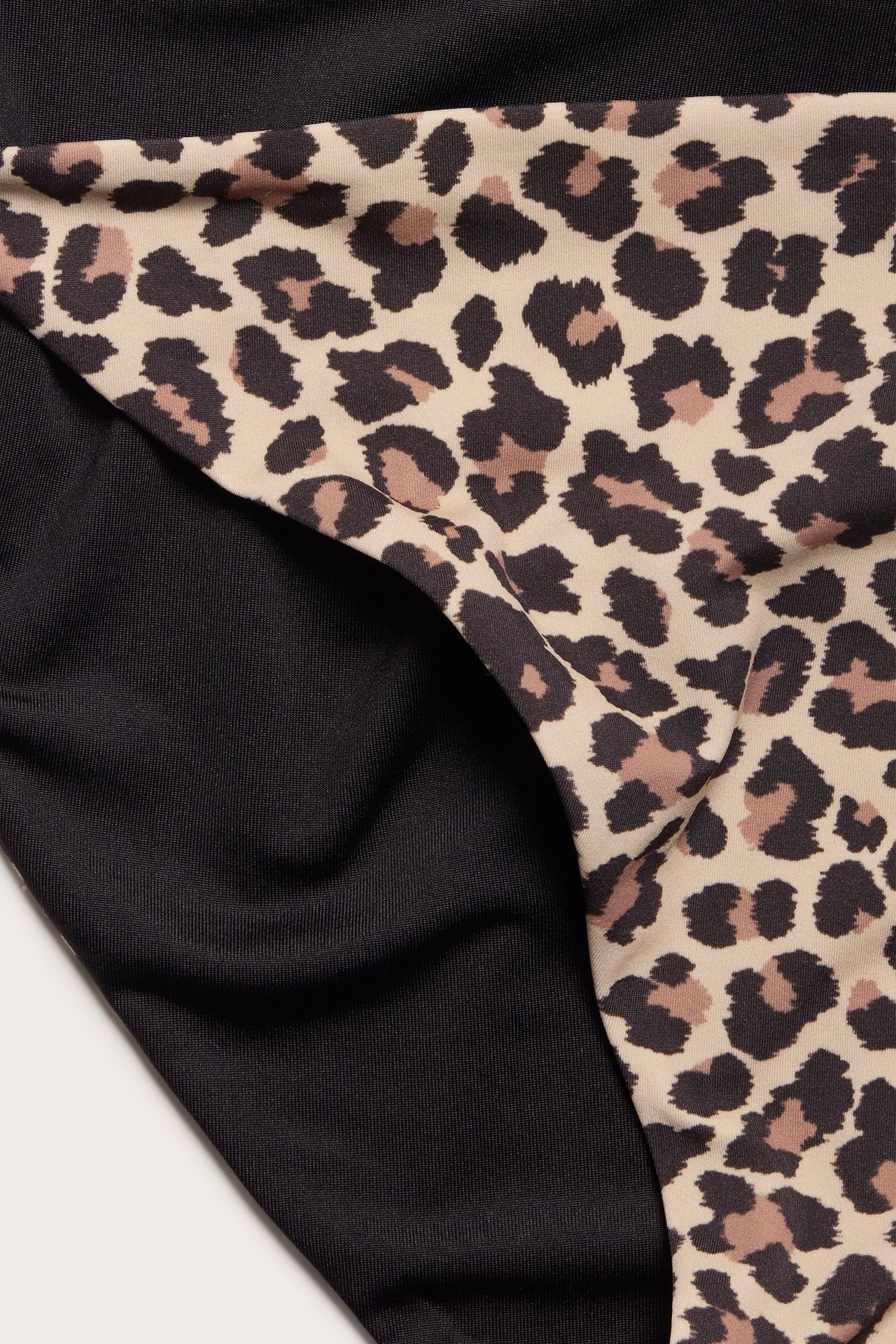 Majtki od bikini, we wzór w lamparta