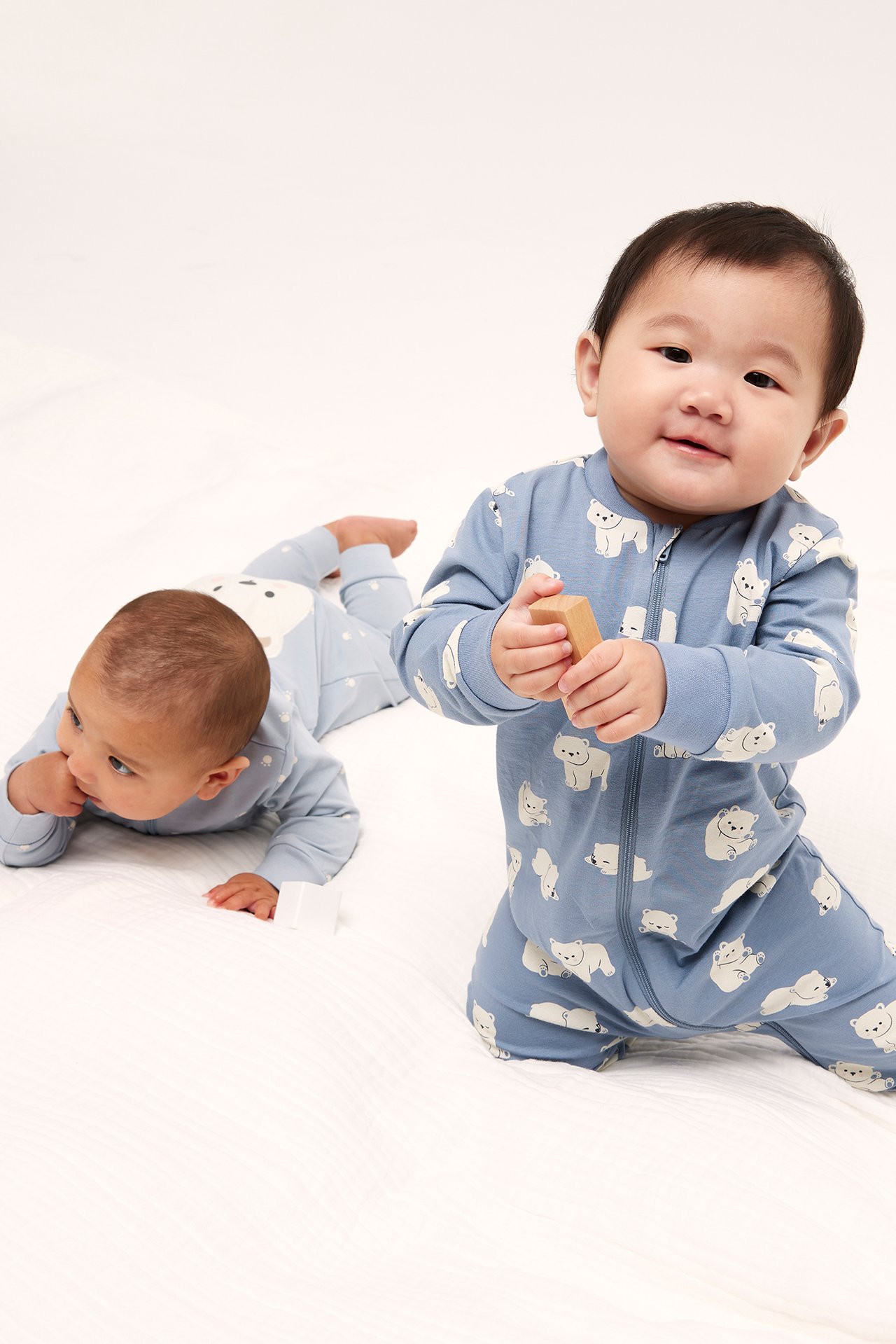 2 kpl kuviollisia pyjamia - Sininen - 3
