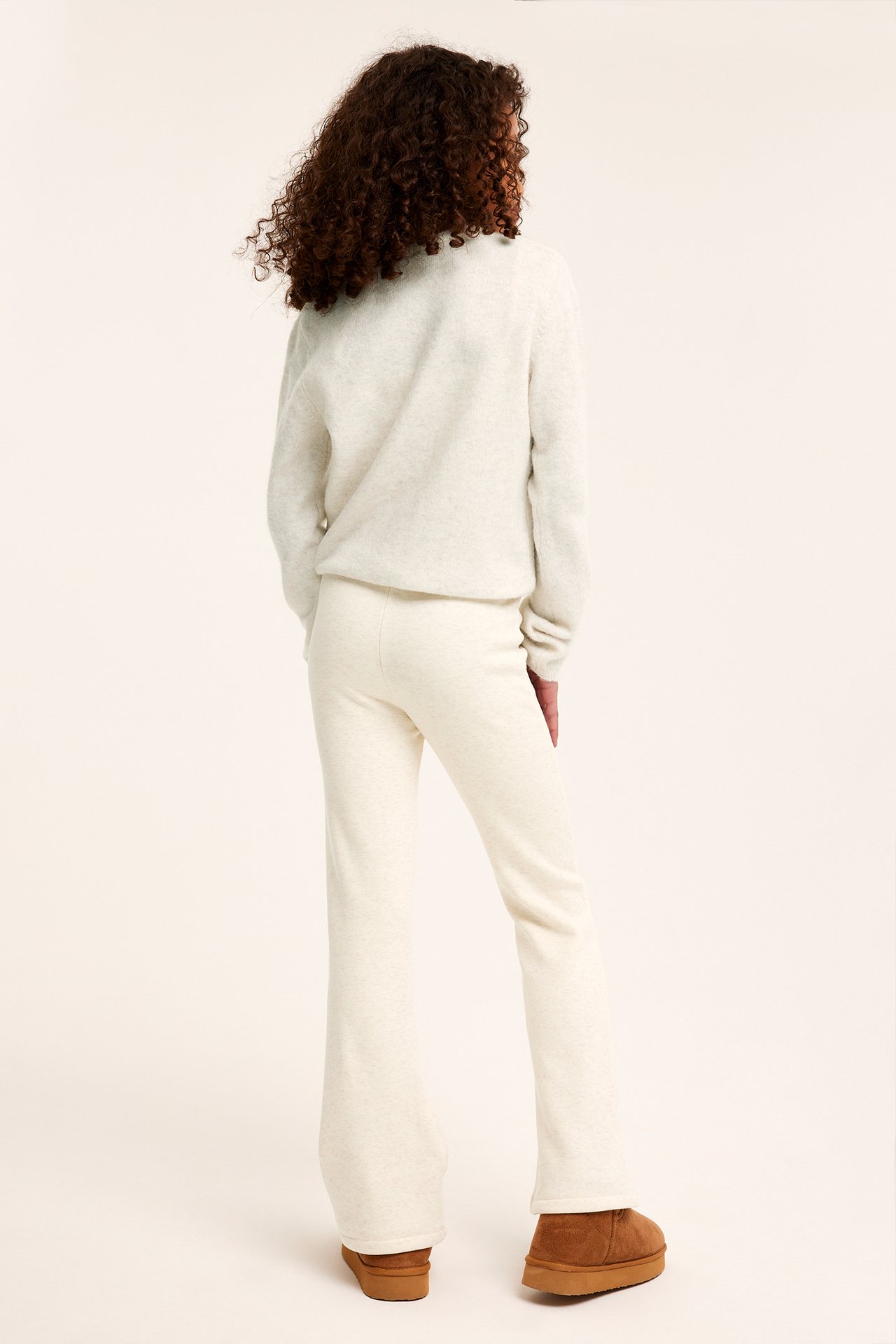 Värmande utsvängda leggings - Melerad beige - 5