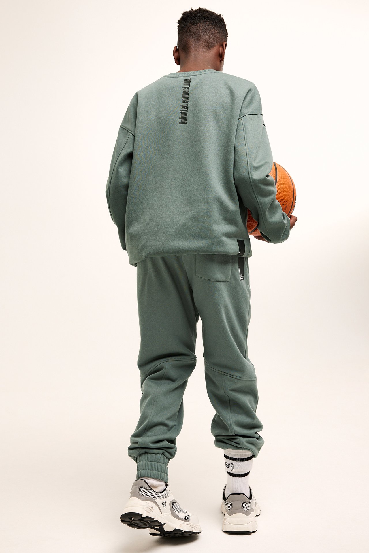 Spodnie dresowe - Zielony khaki - 4