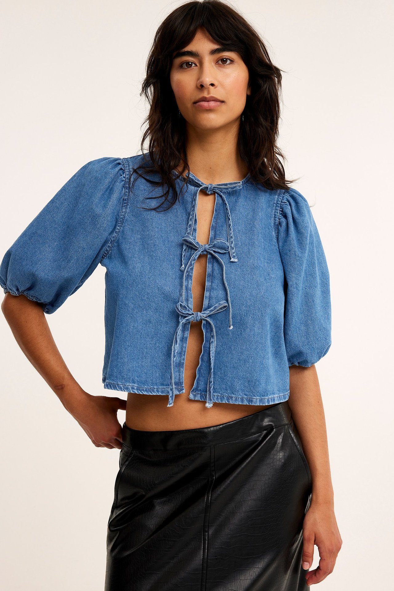 Bluse med knyting - Denim - 180cm / Storlek: M - 1