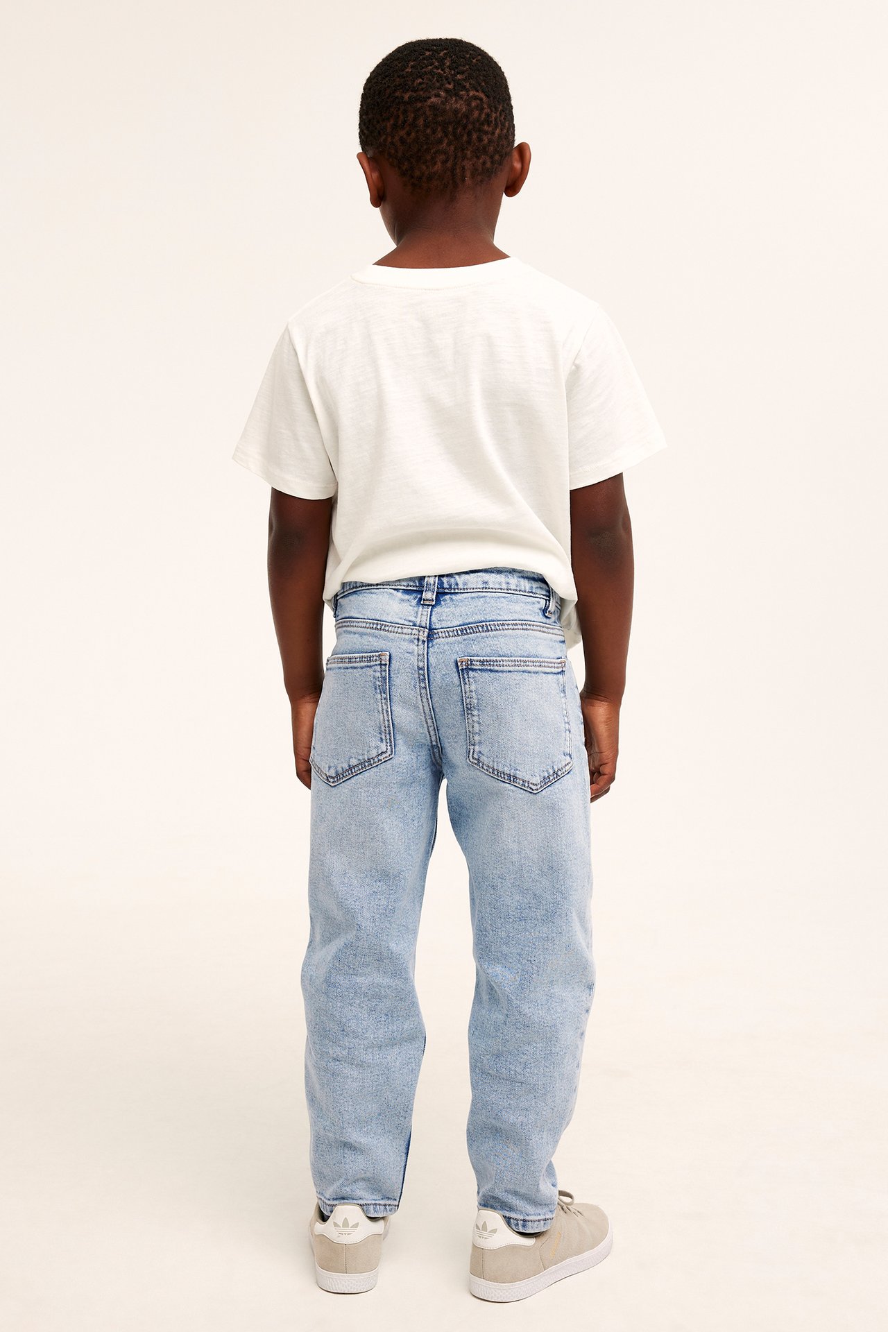 Tapered jeans