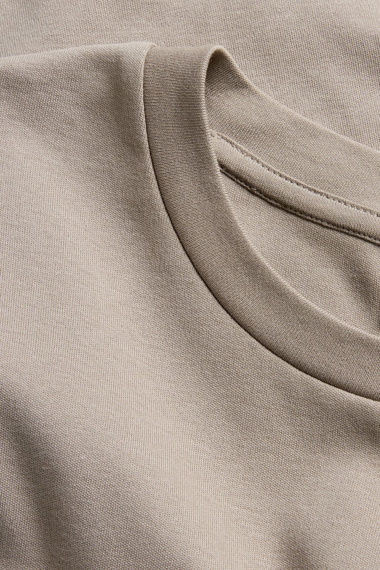 Oversized t-skjorte - Mørk beige - 4