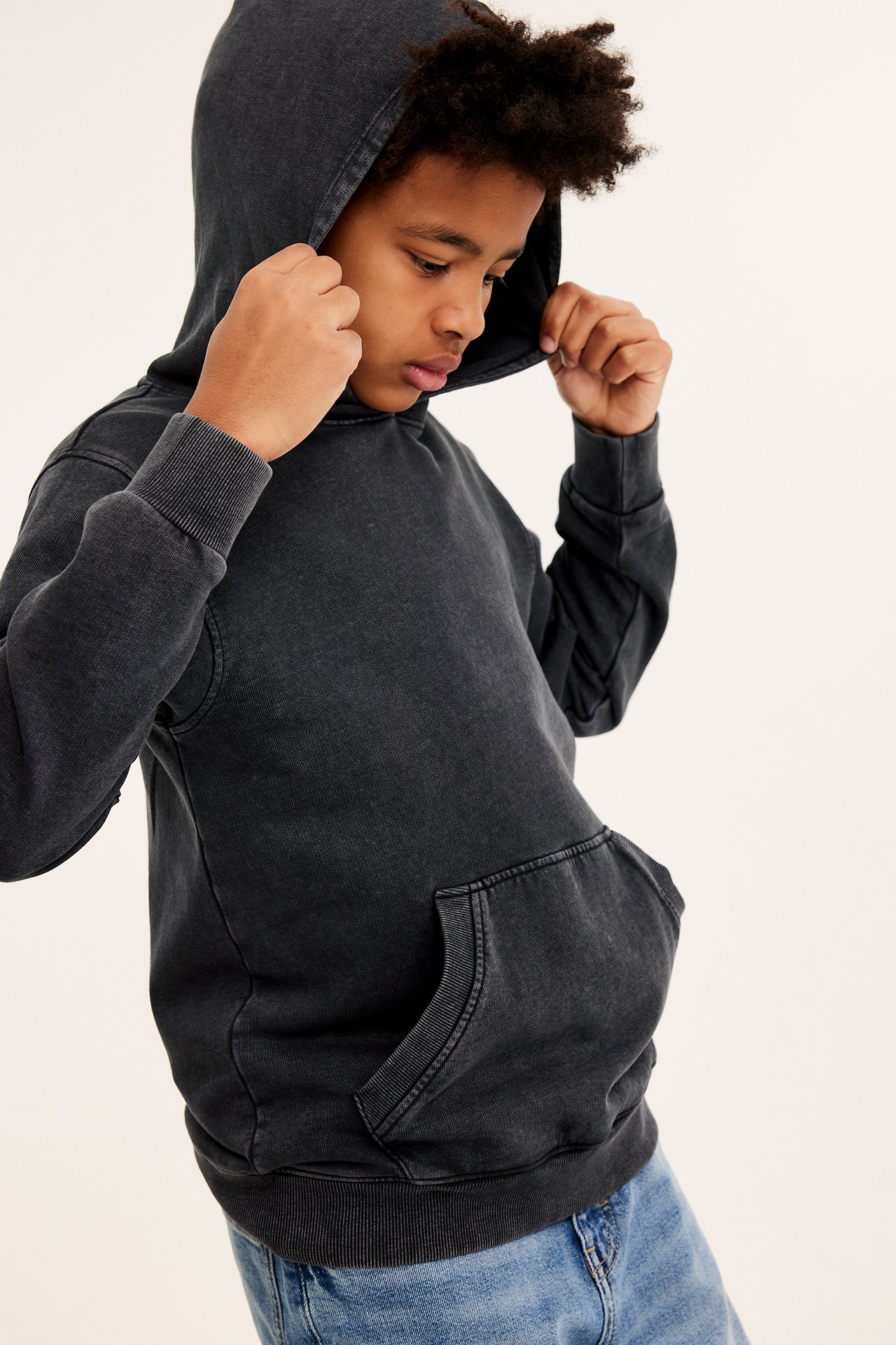 Hoodie - Svart - 4