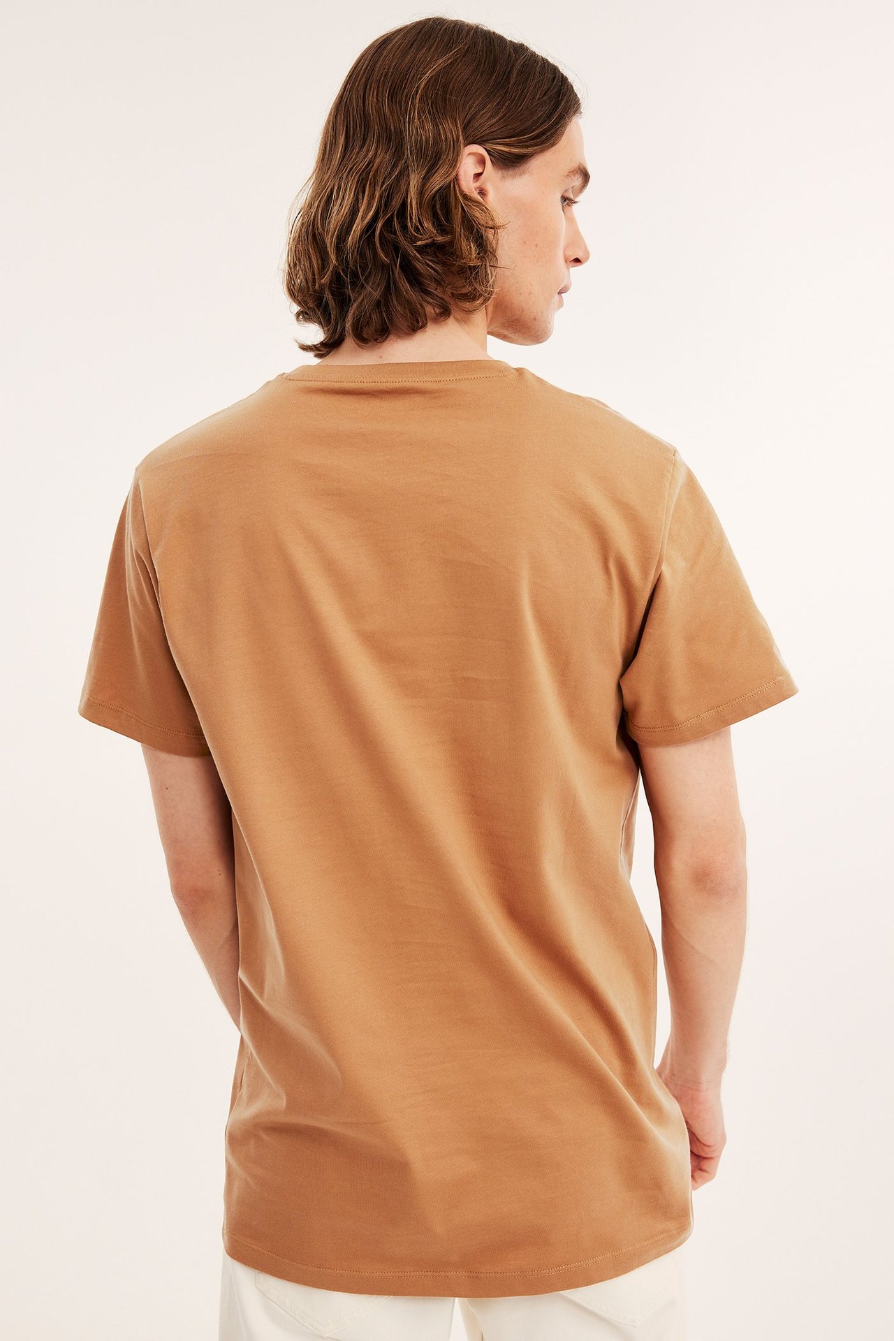 Rundhalsad t-shirt - Brun - 185cm / Storlek: M - 6