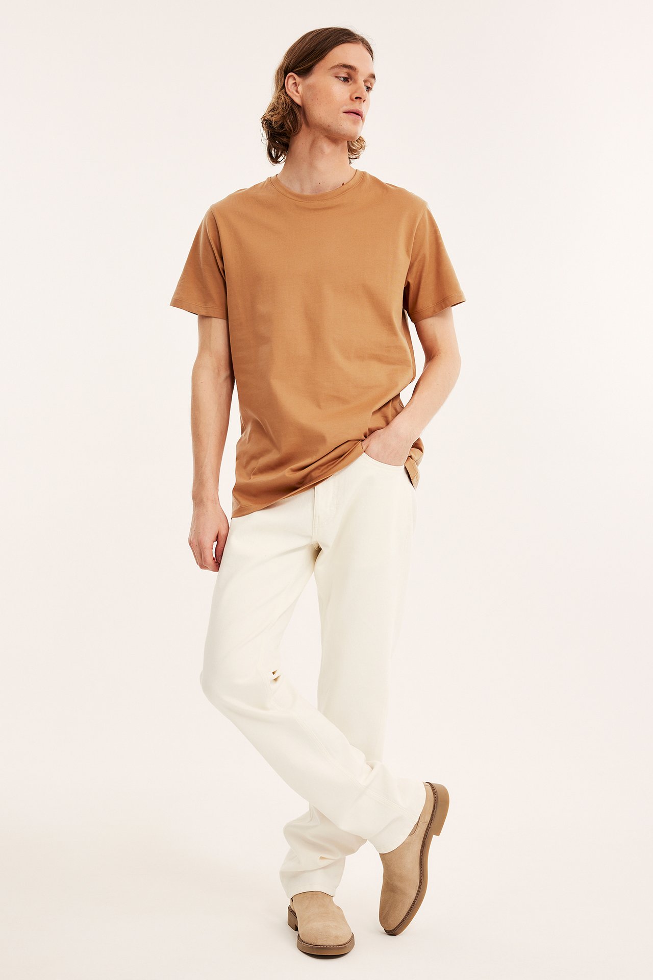 Rundhalsad t-shirt - Brun - 185cm / Storlek: M - 4