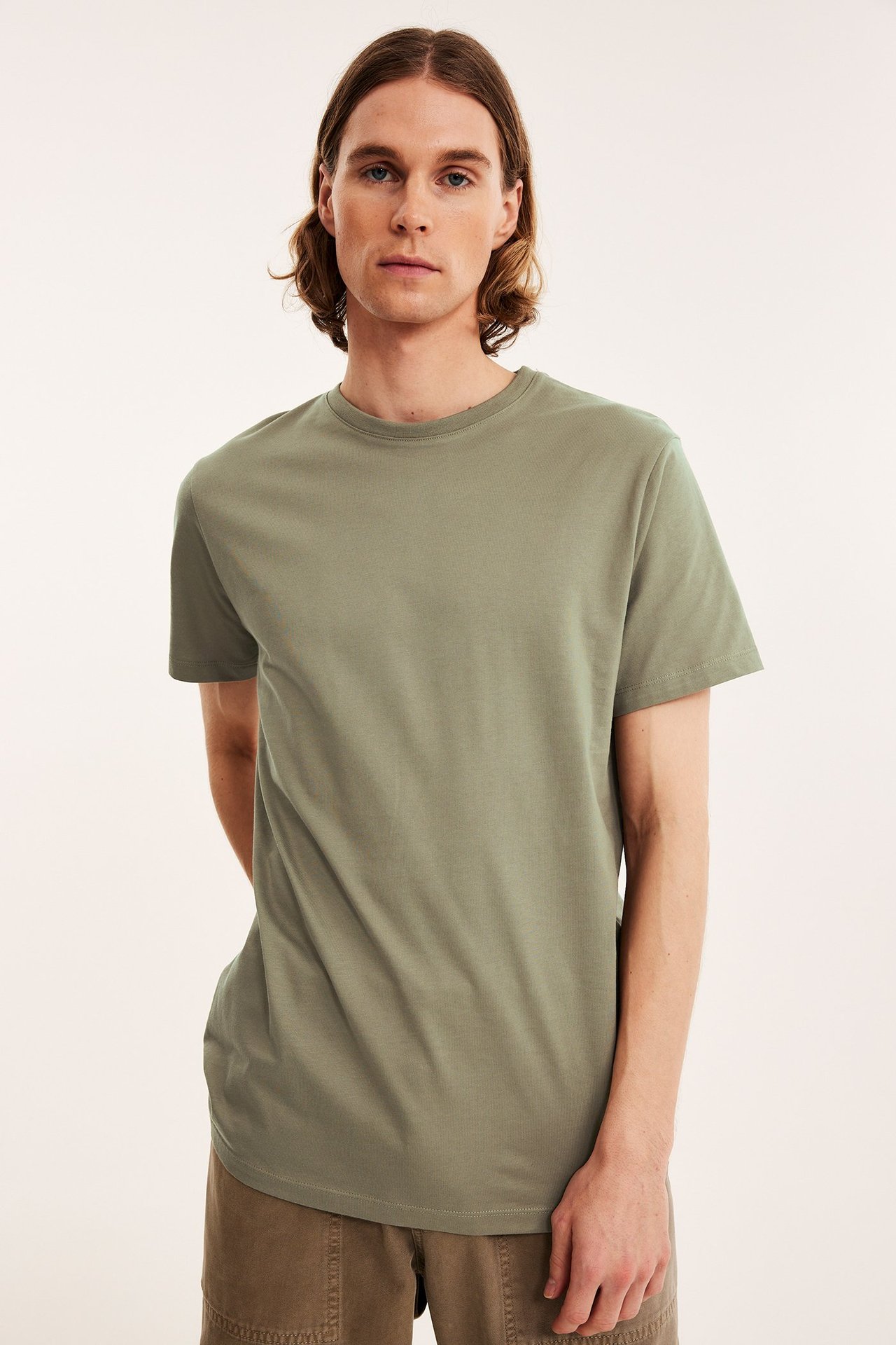 Rundhalsad t-shirt - Kakigrön - 185cm / Storlek: M - 4