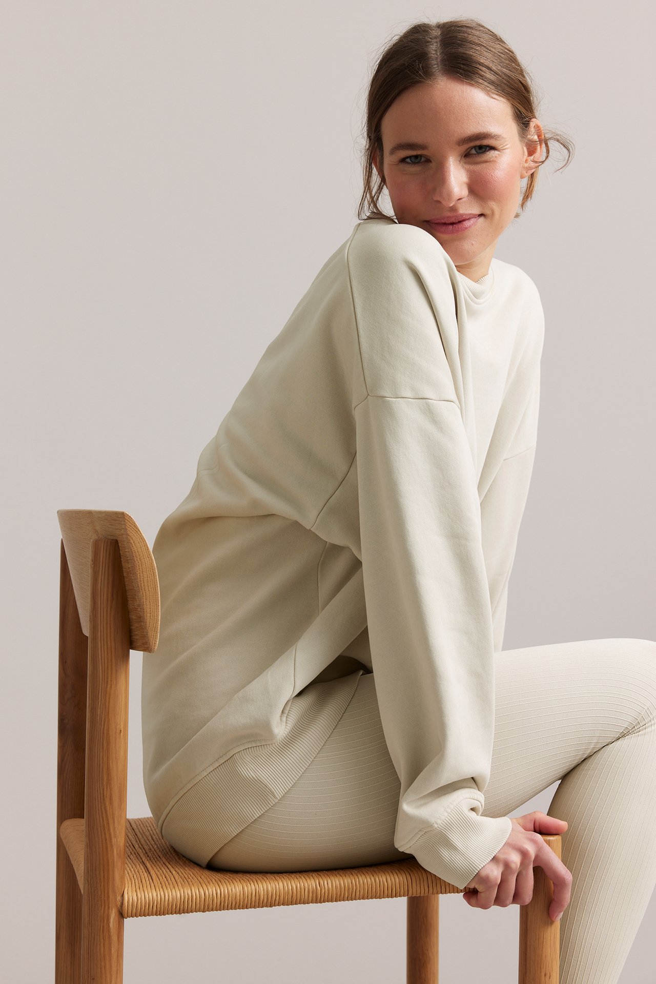 Lang sweatshirt - Lys beige - 178cm / Storlek: S - 6