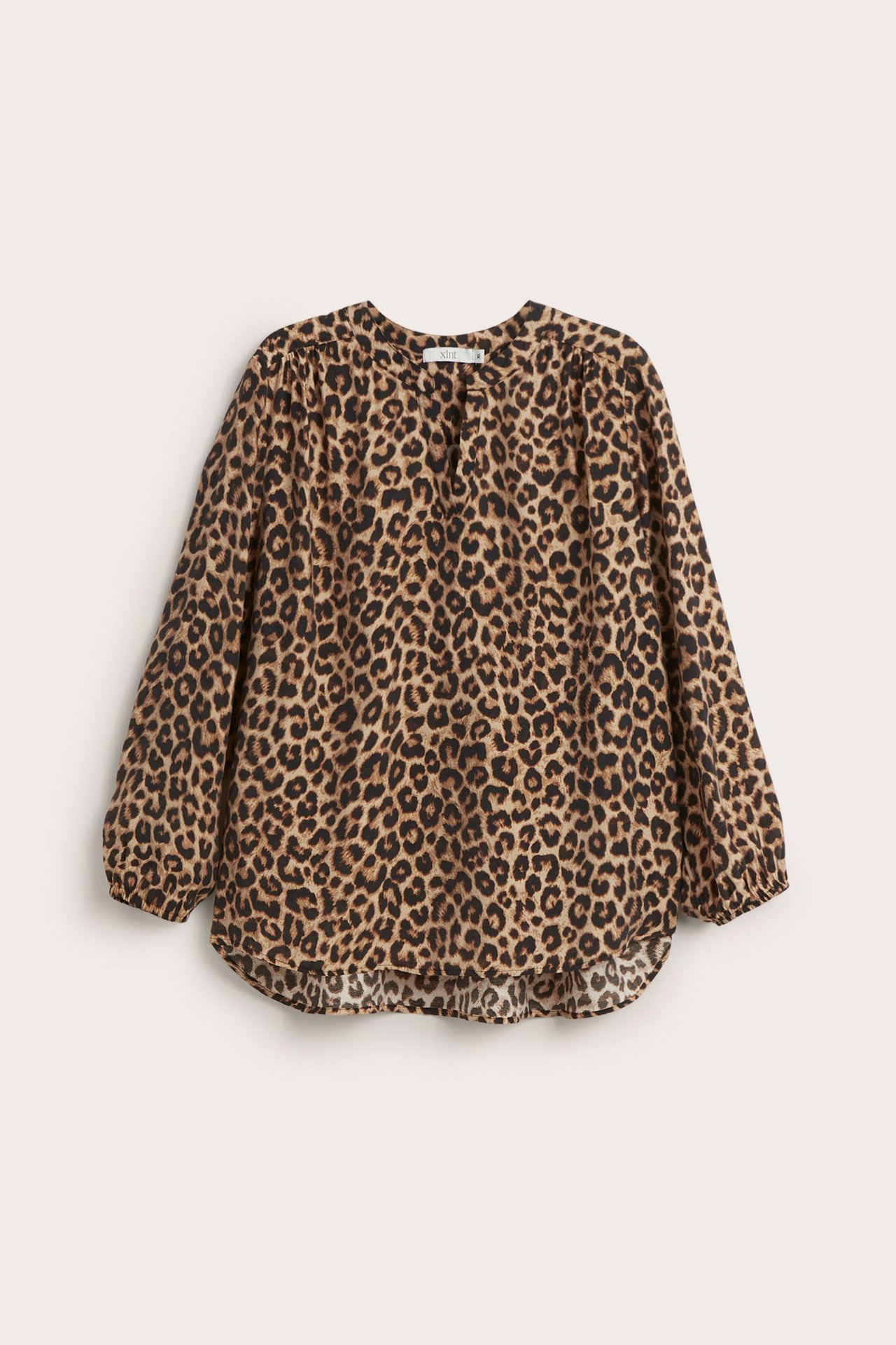 Leopardmönstrad blus