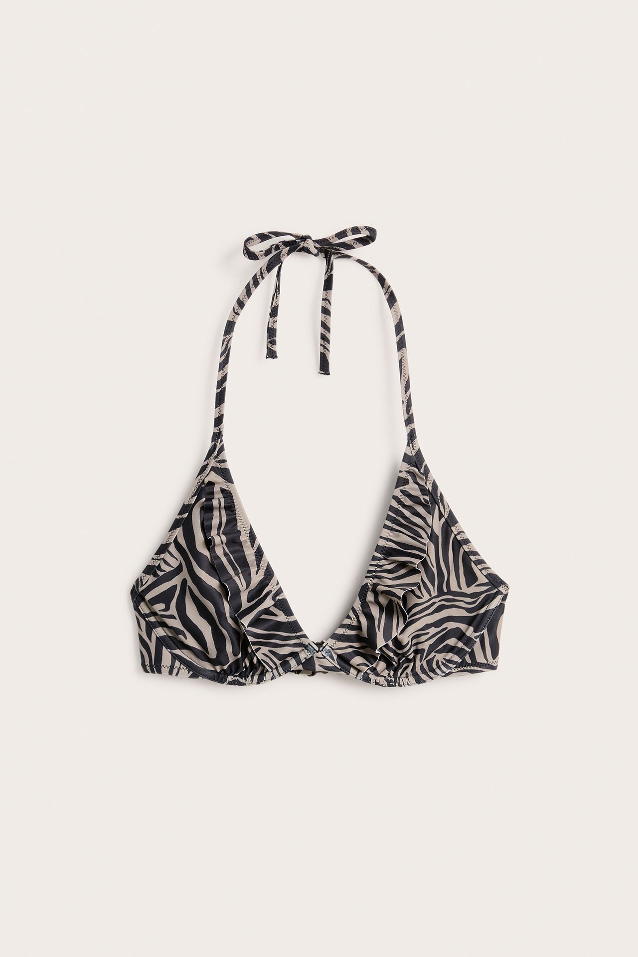 Forfra, mørk beige og svart sebrastripet bøylebikinitopp med halterneck-knyting.