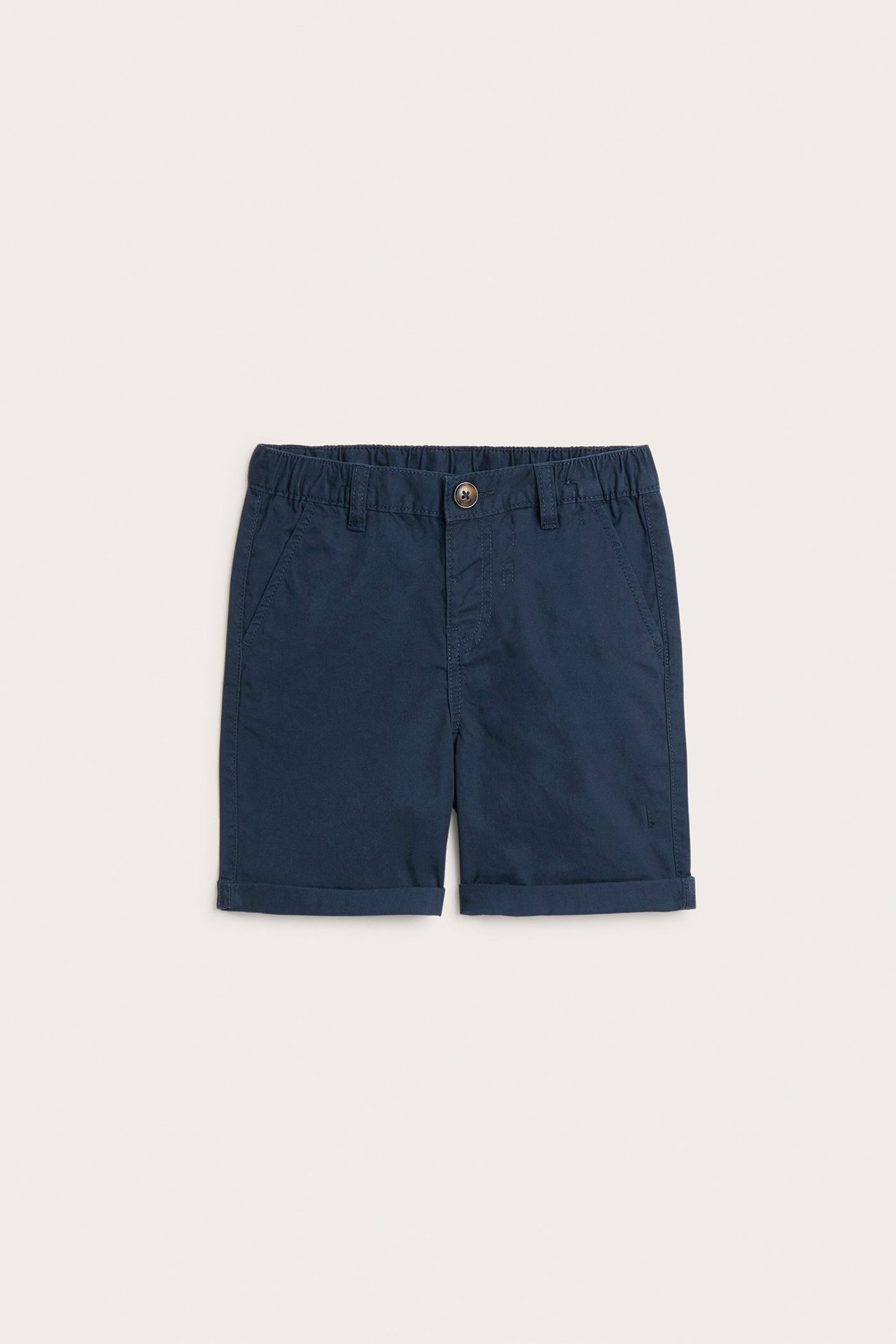 Edestä: lasten tummansiniset kudotut puuvillashortsit, joustava vyötärö, nappikiinnitys, käännetyt lahkeet.