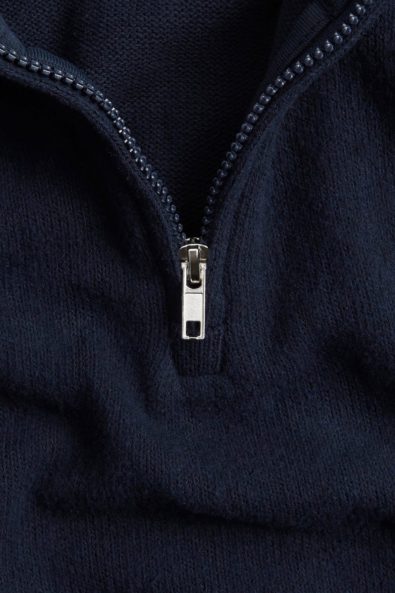 Strikkegenser half-zip