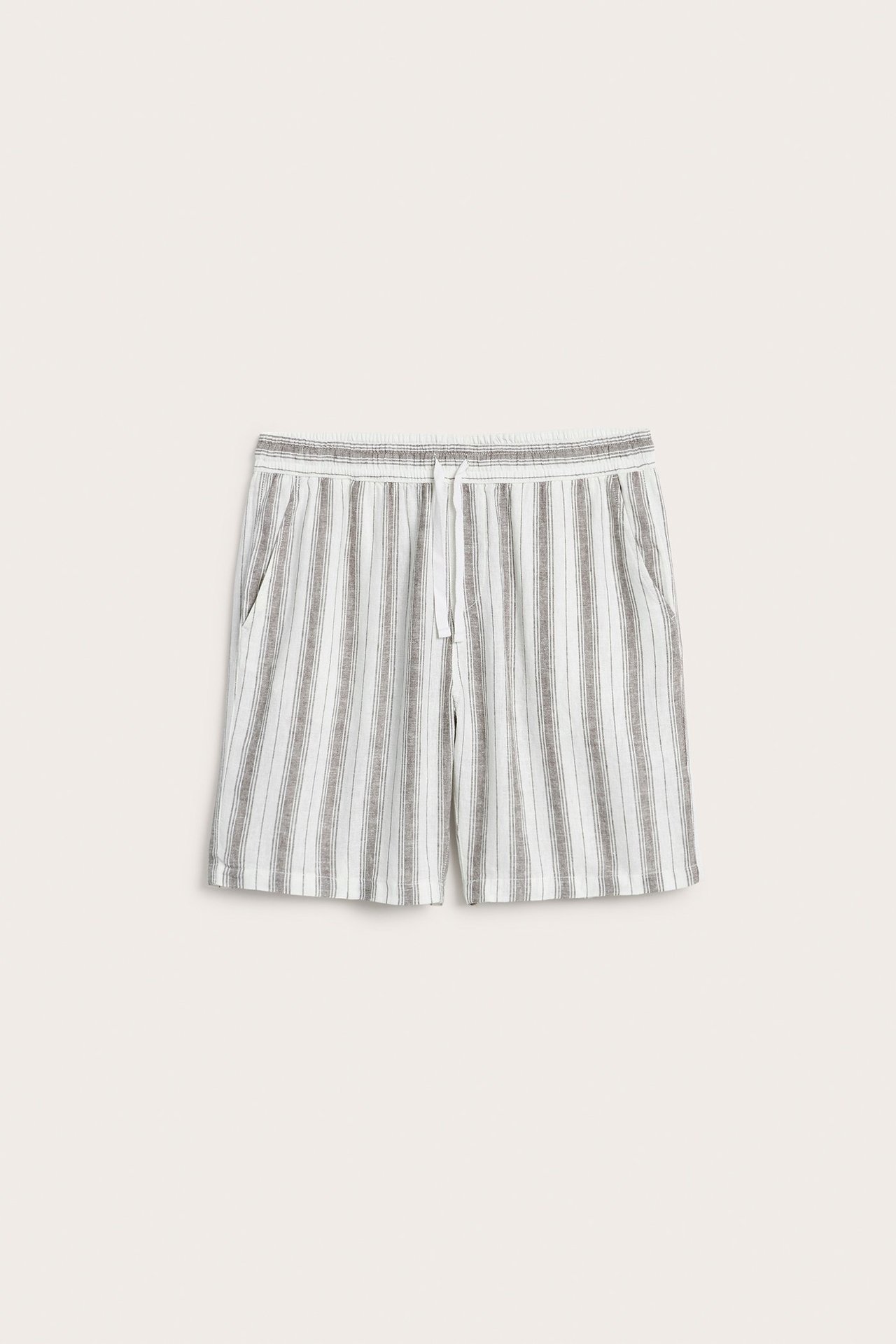 Shorts i linblanding