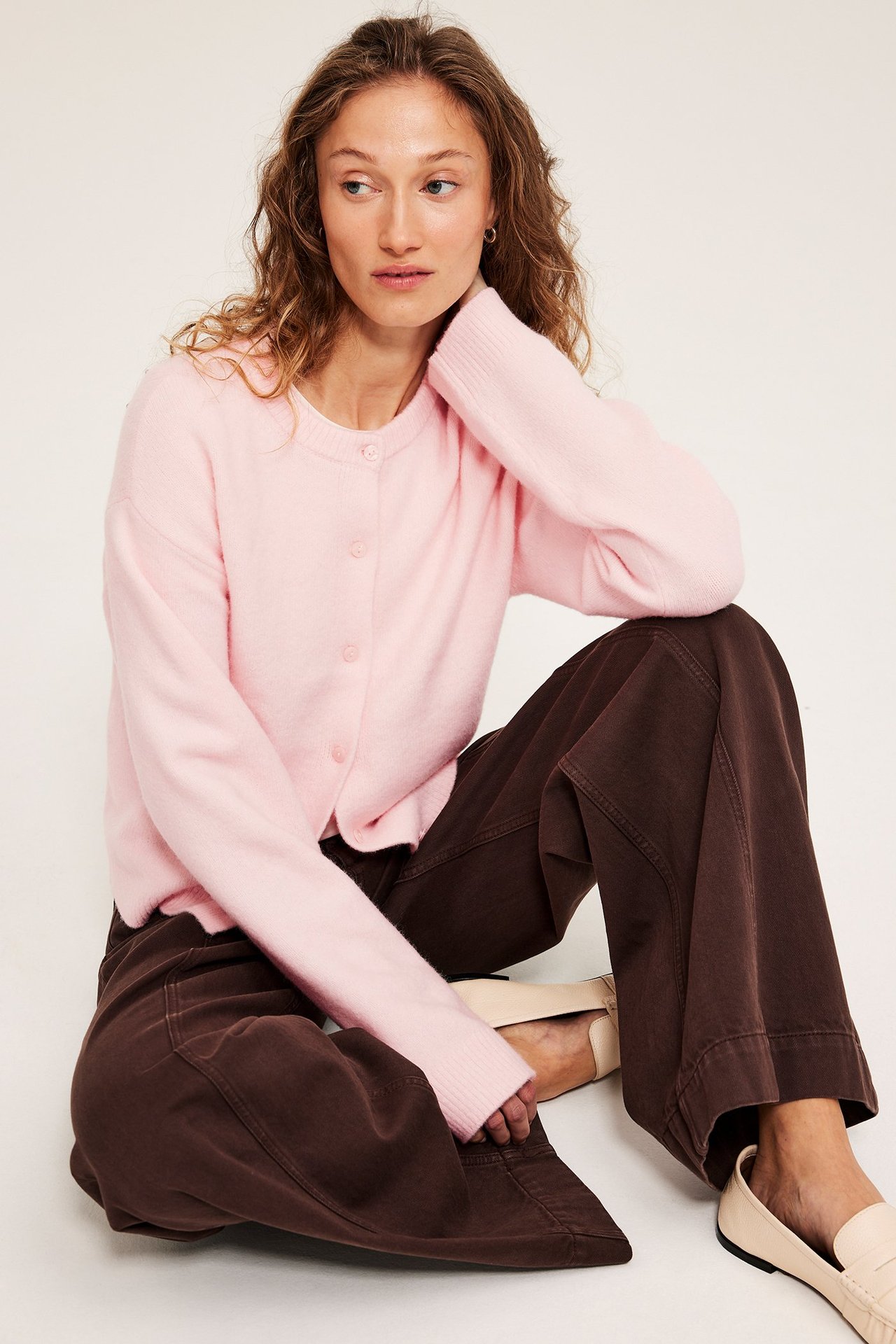 Finstrikket cardigan