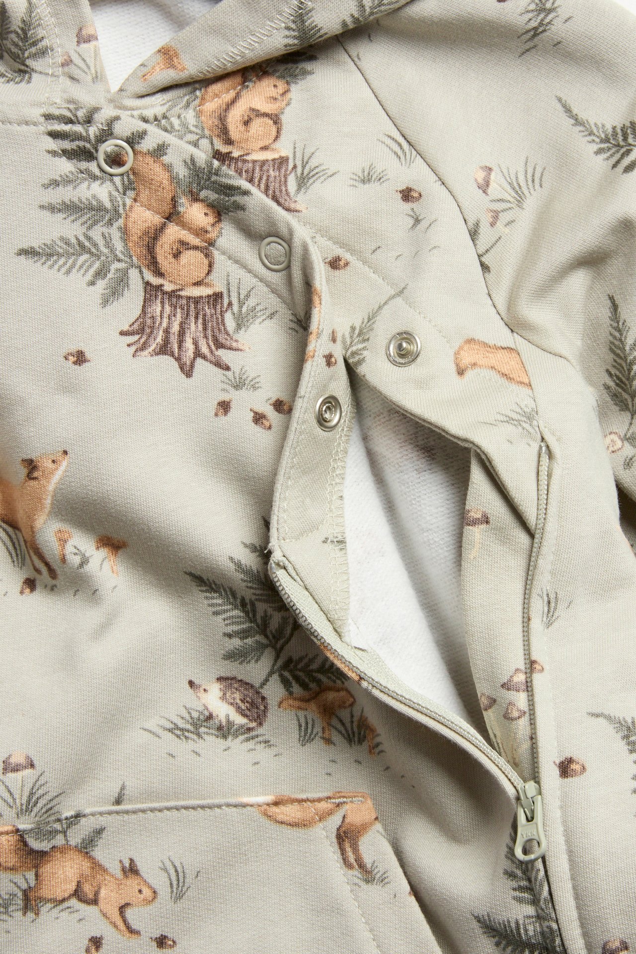 Skogsmönstrad jumpsuit - Ljusgrön - 1