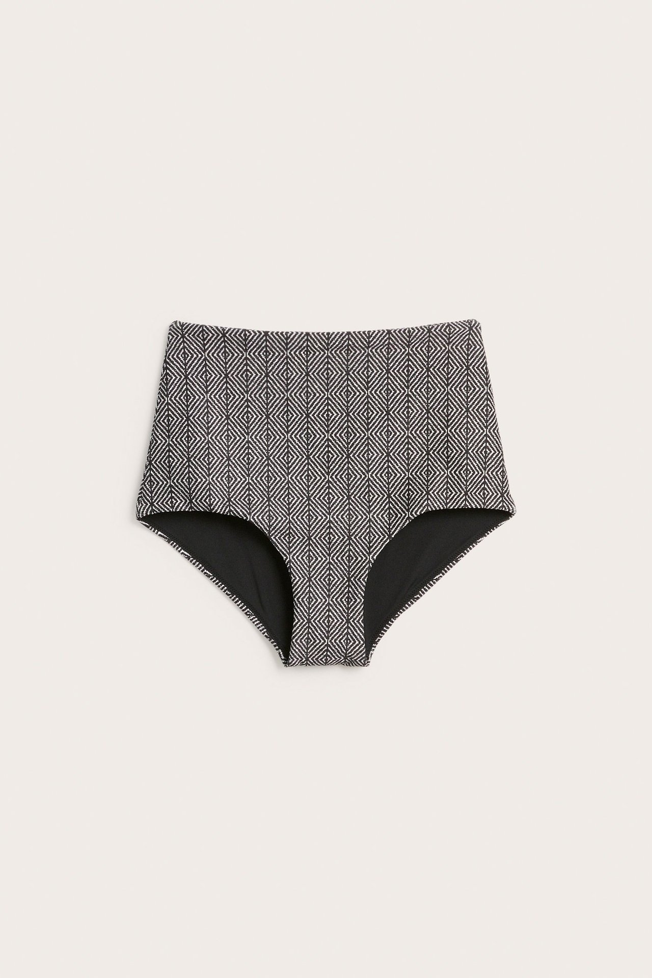 Høy hipsterbikinitruse