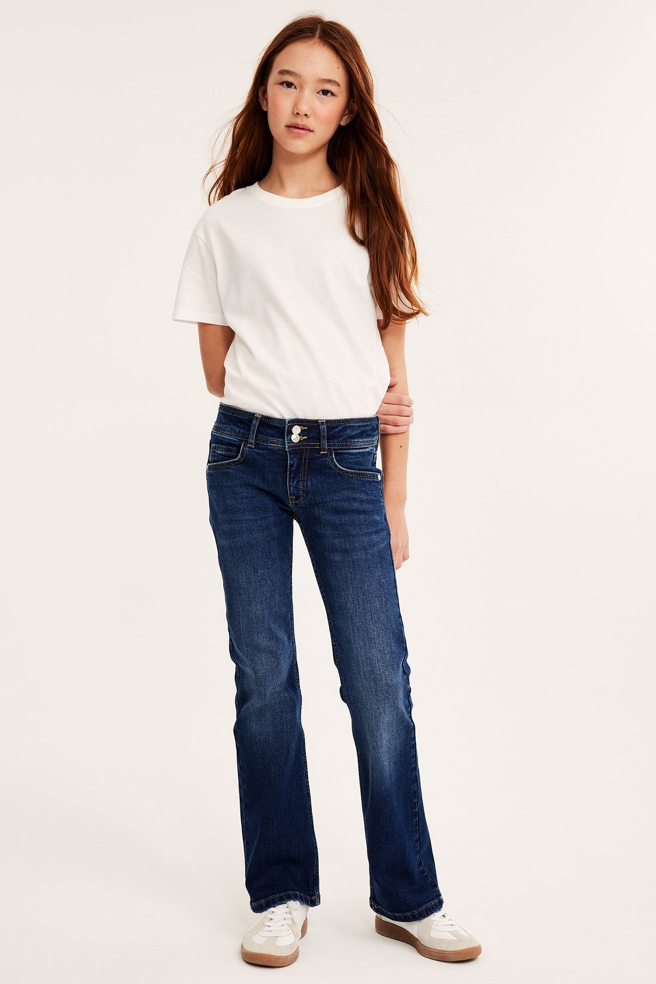 Dżinsy bootcut low waist