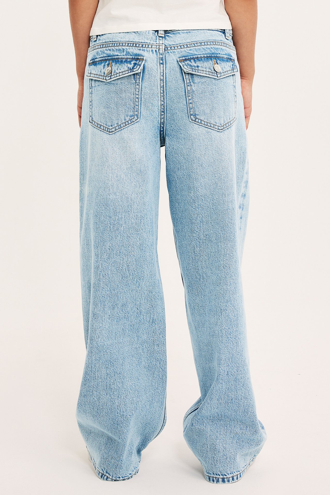 Dżinsy loose low waist - Jasny dżins - 7