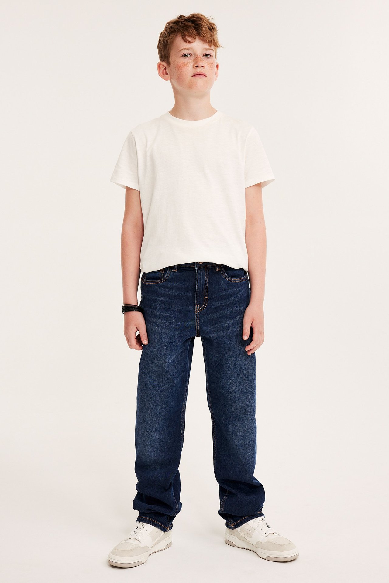 Loose jeans mid waist