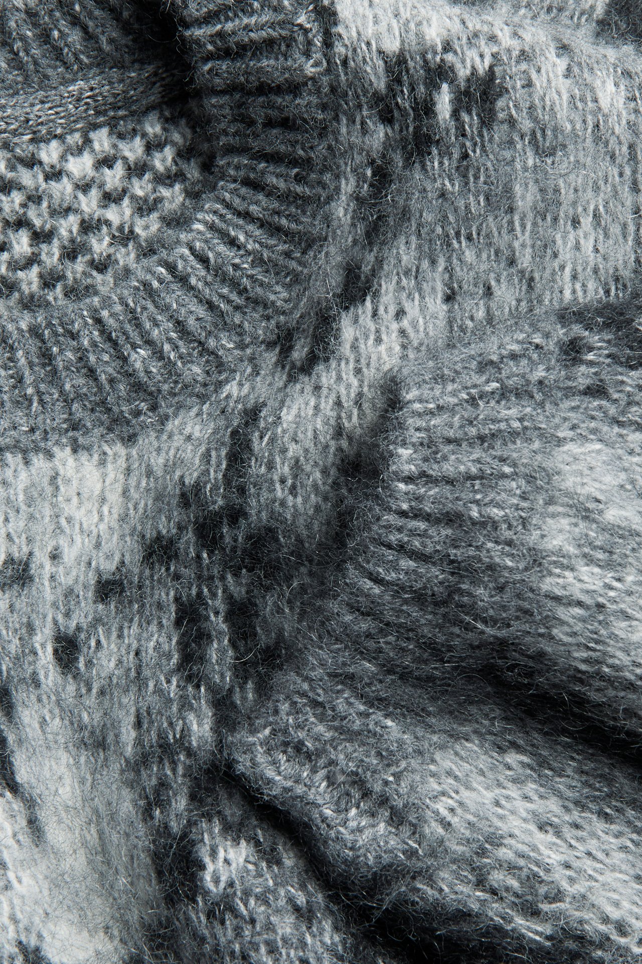 Dzianinowy sweter