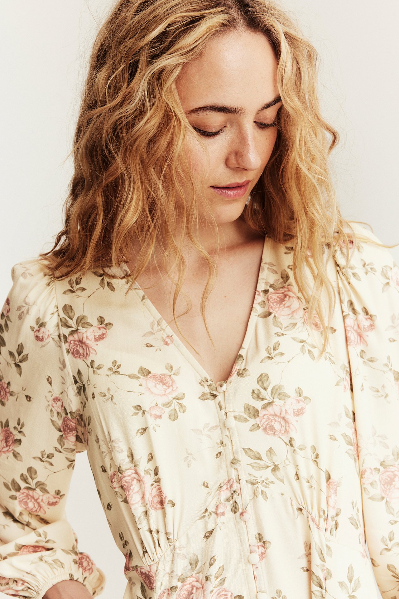 Blomstrete kjole Newbie Woman - Lys beige - 4