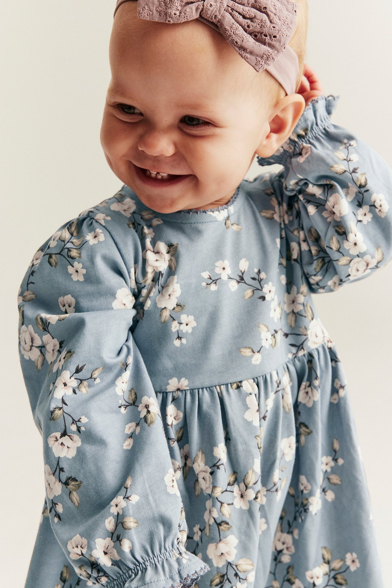 Blomstrete jerseykjole