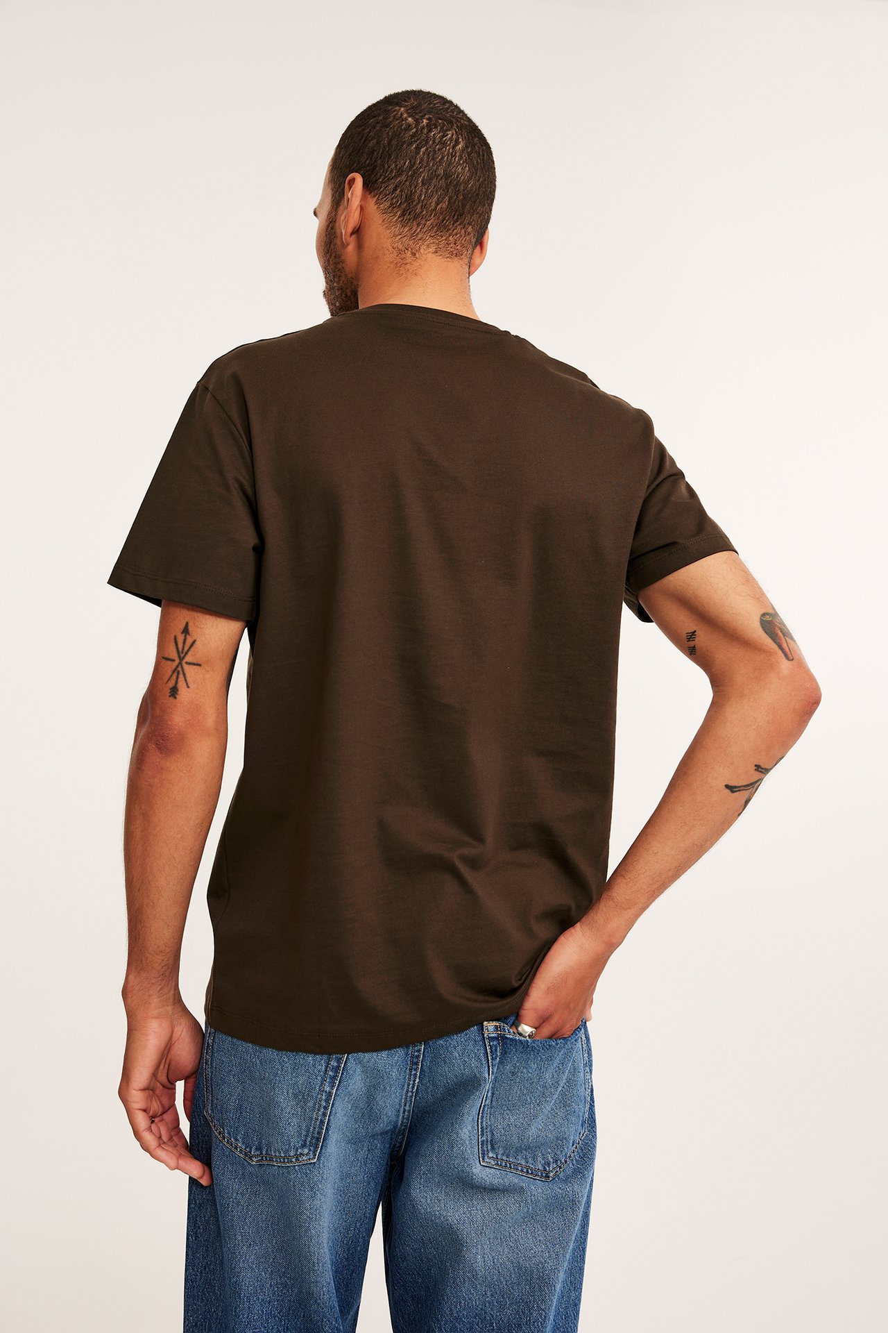 Rundhalsad t-shirt - Brun - 5