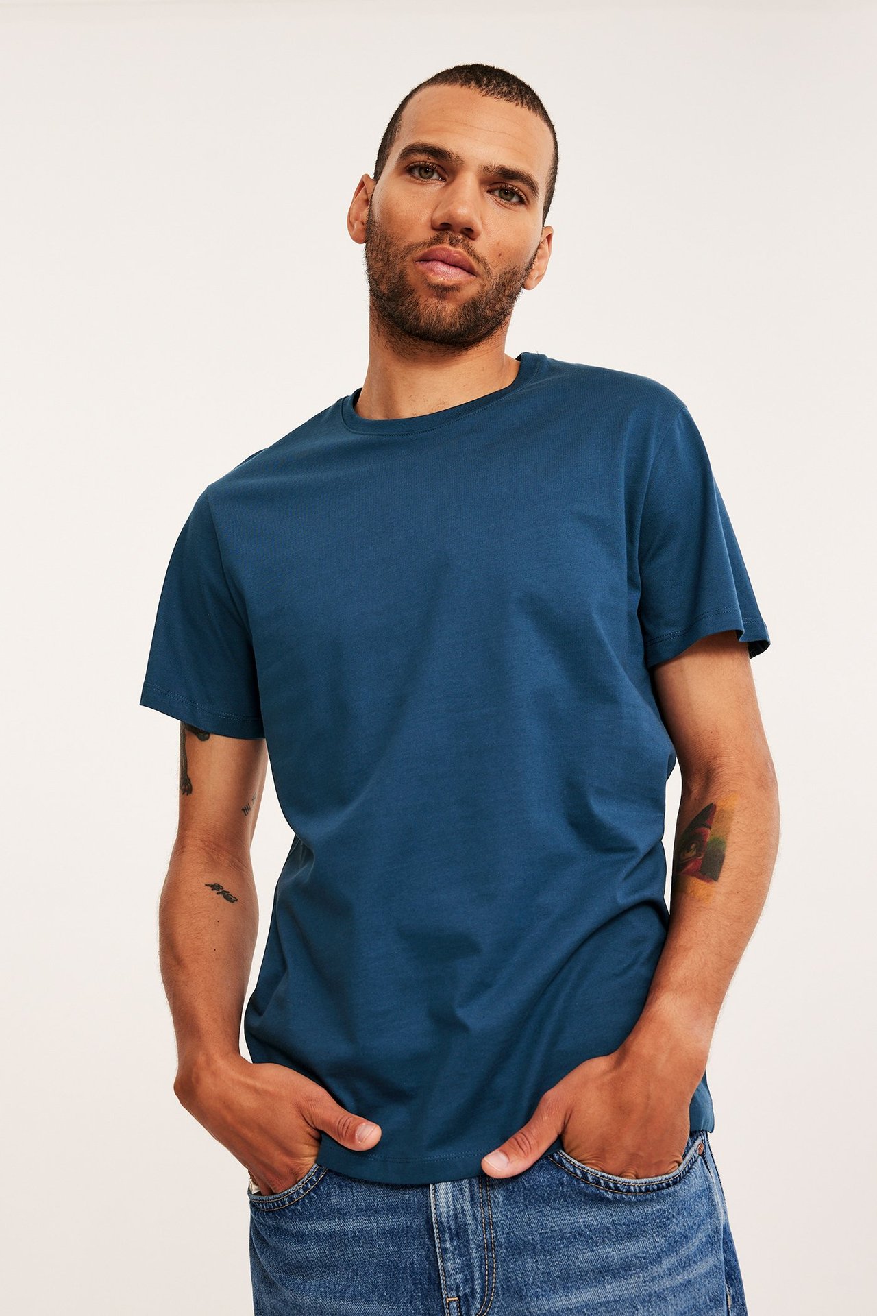 Rundhalsad t-shirt