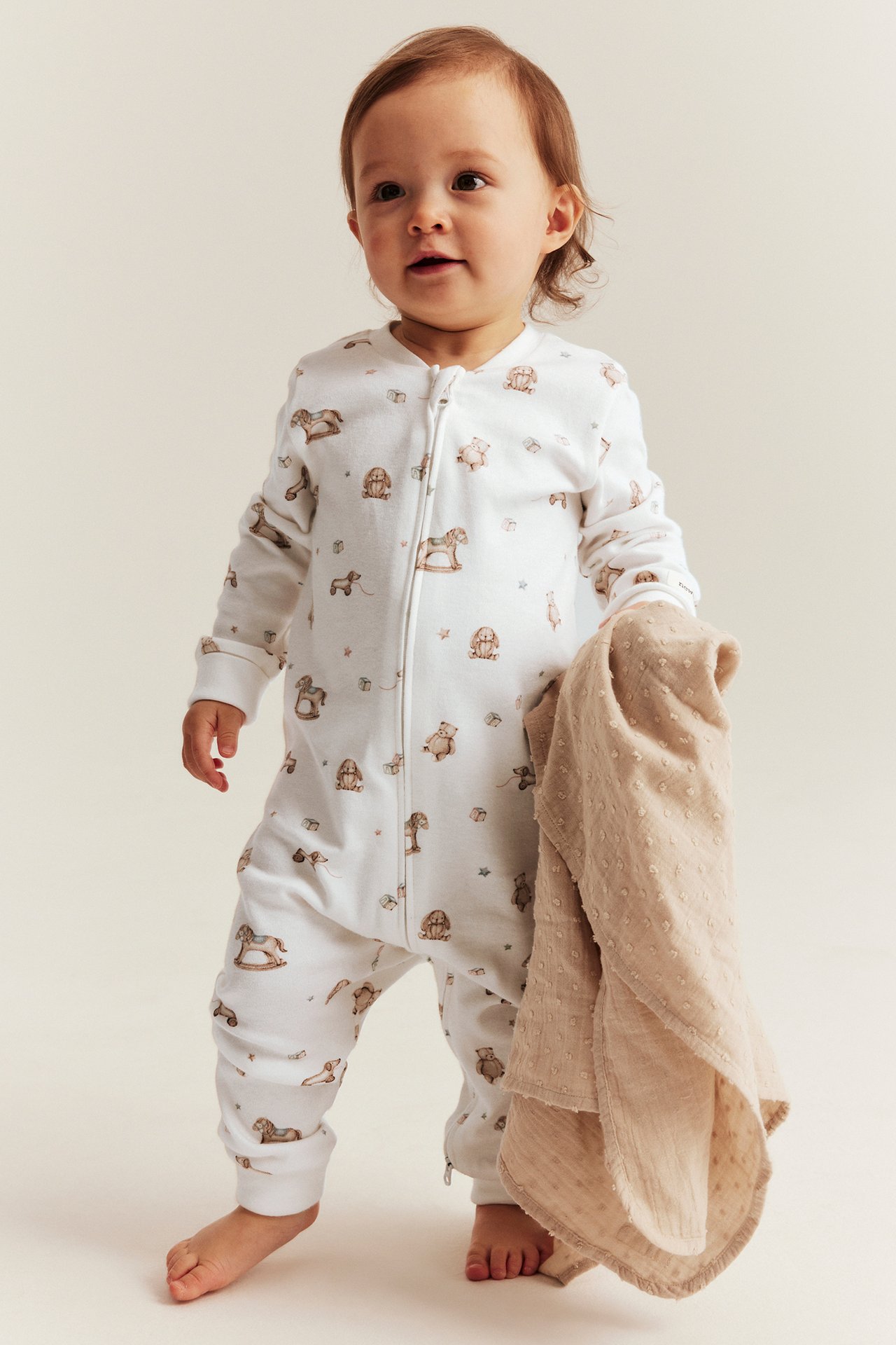 Leksaksmönstrad babypyjamas - Offwhite - 1