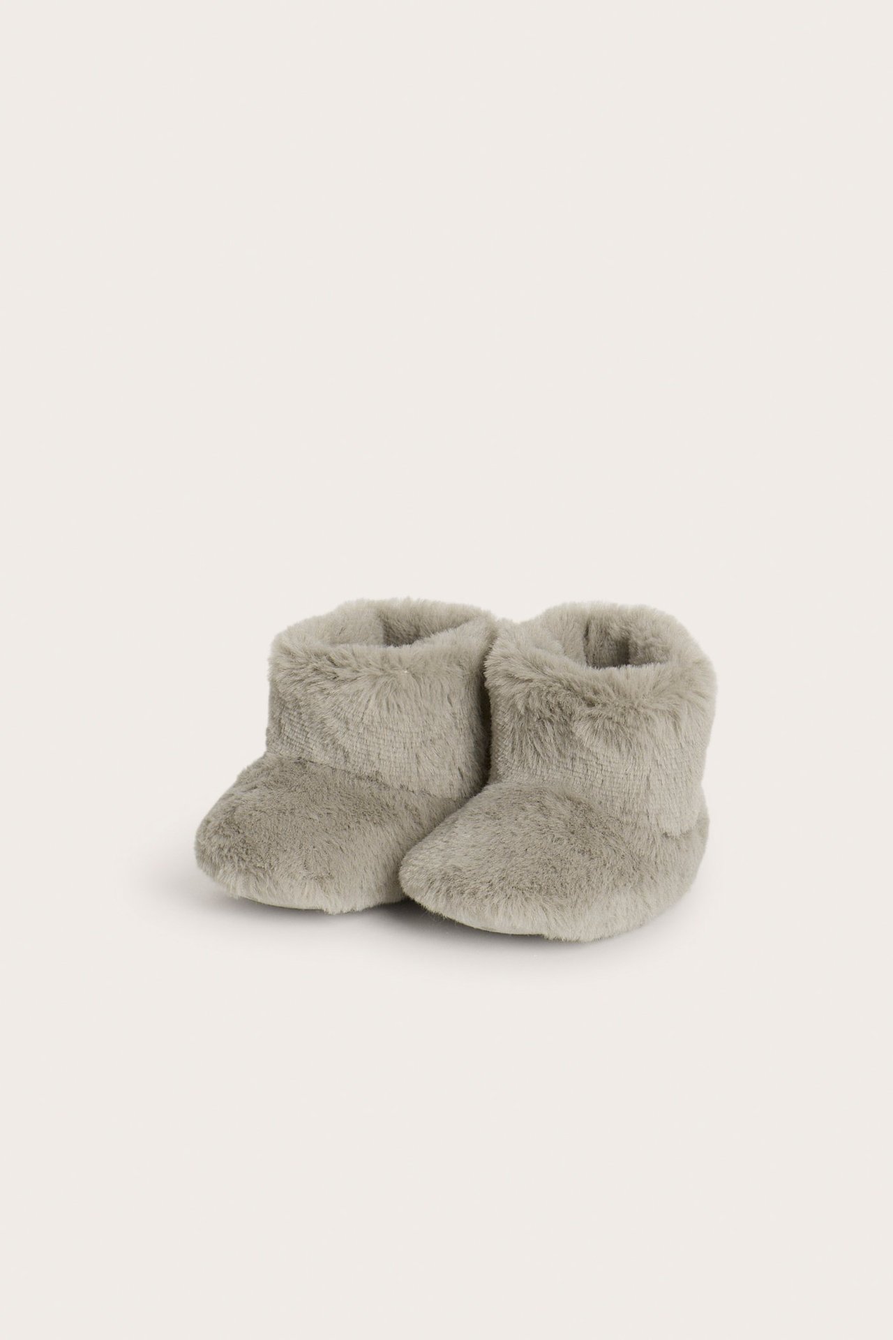 Mjuka boots i pile