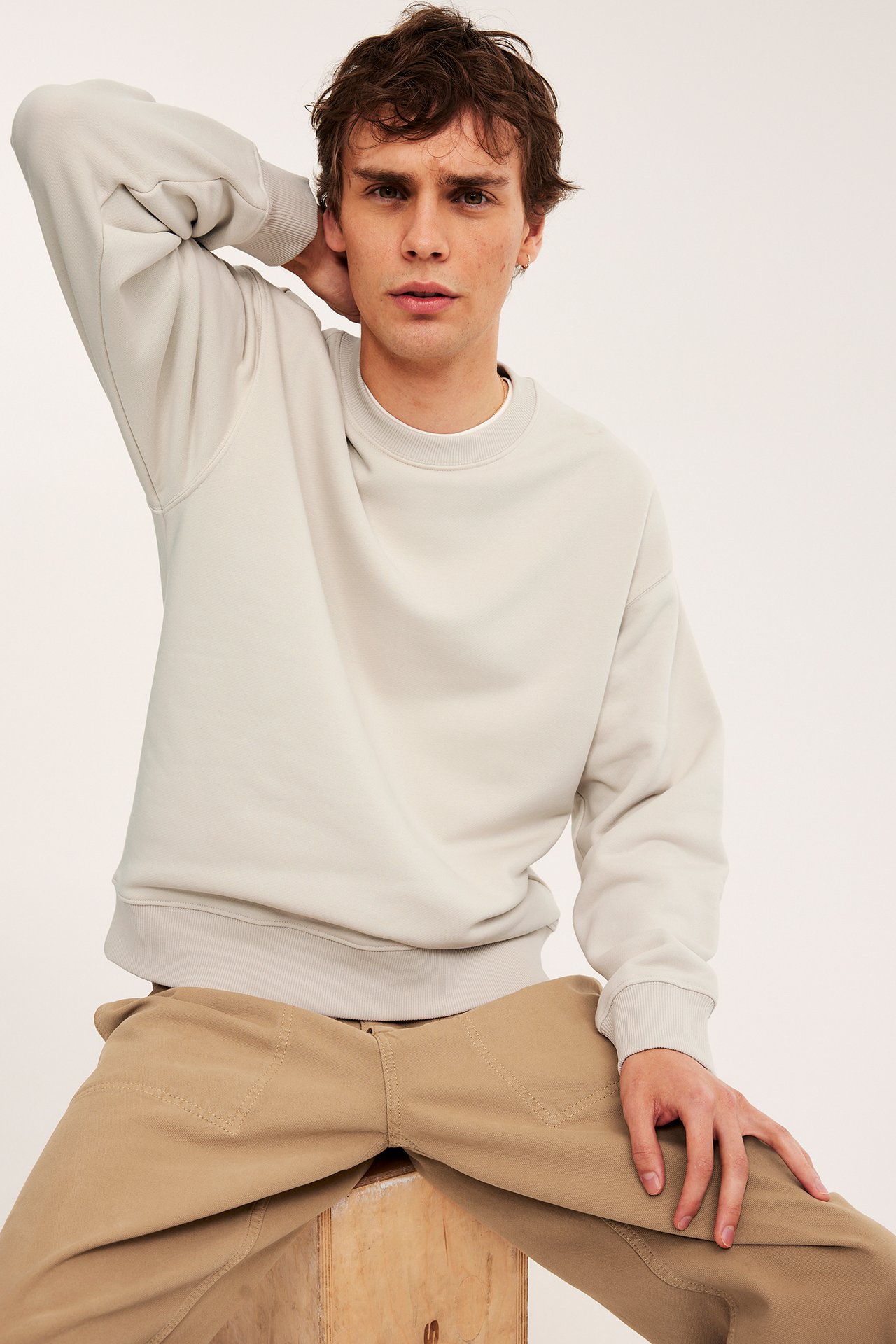 Oversized sweatshirt - Ljusbeige - 4