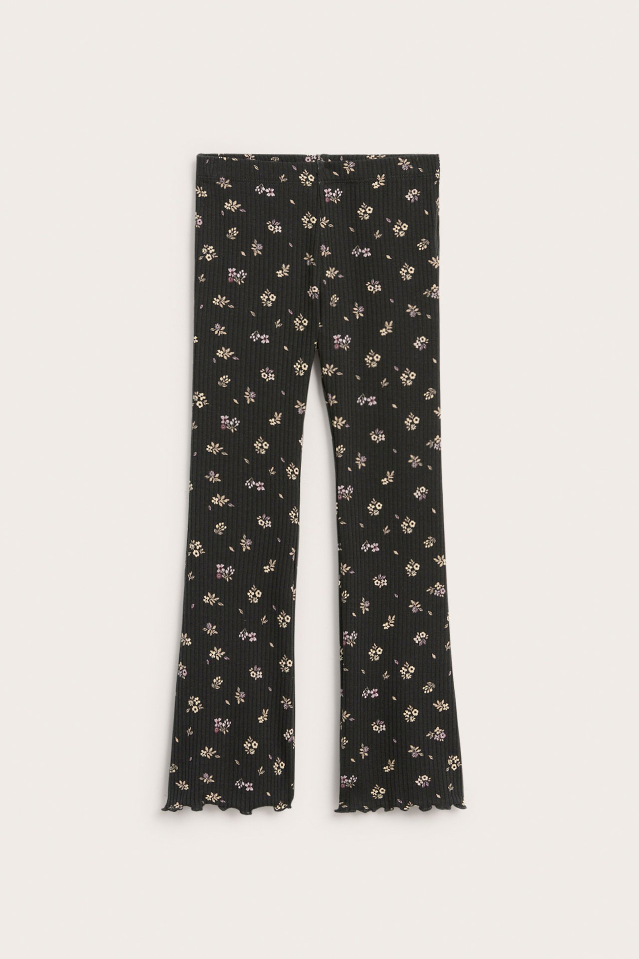 Ribbestrikket flare-leggings