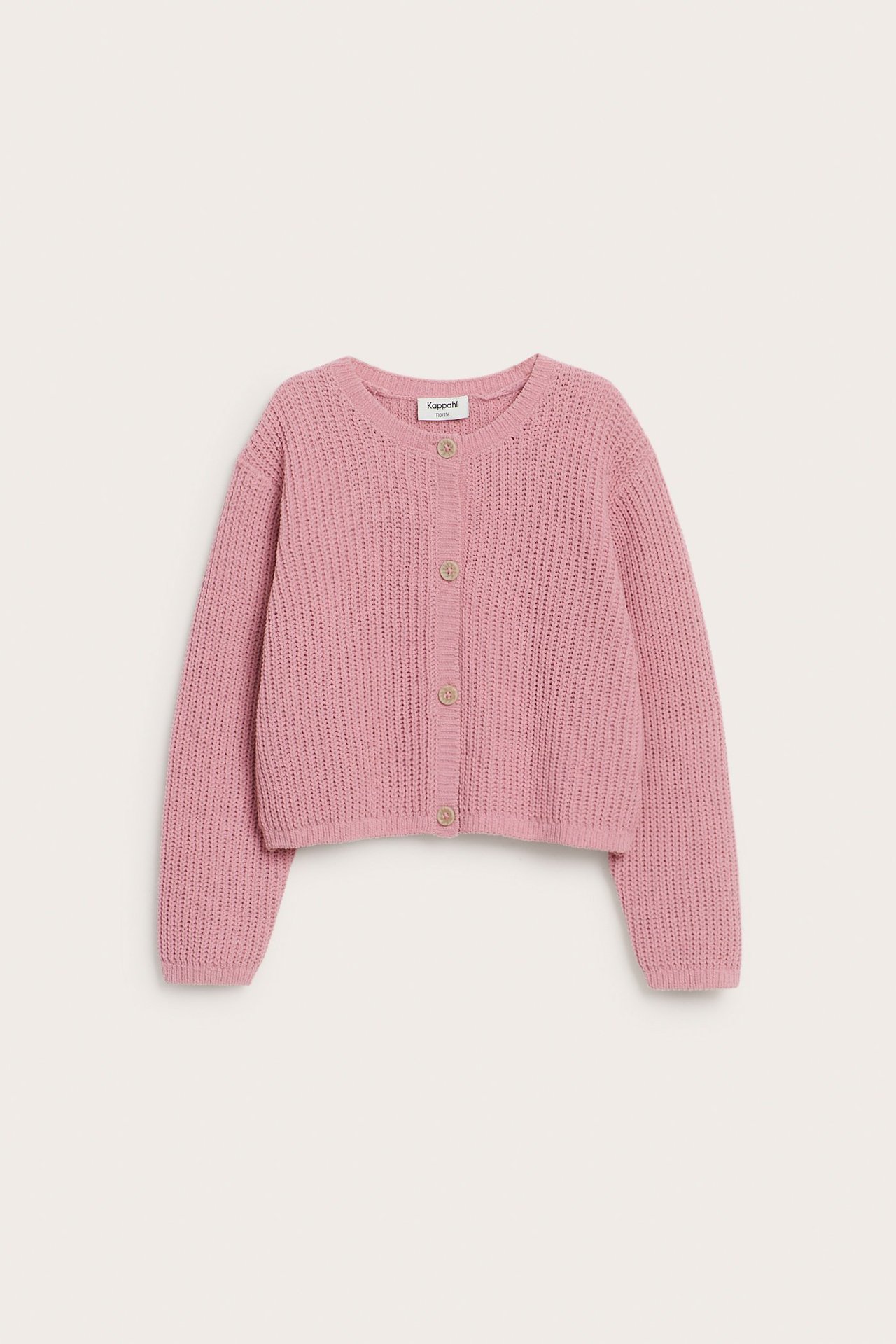 Frontvisning av en rosa strikket cardigan for barn med rund hals og fem lysebrune knapper.