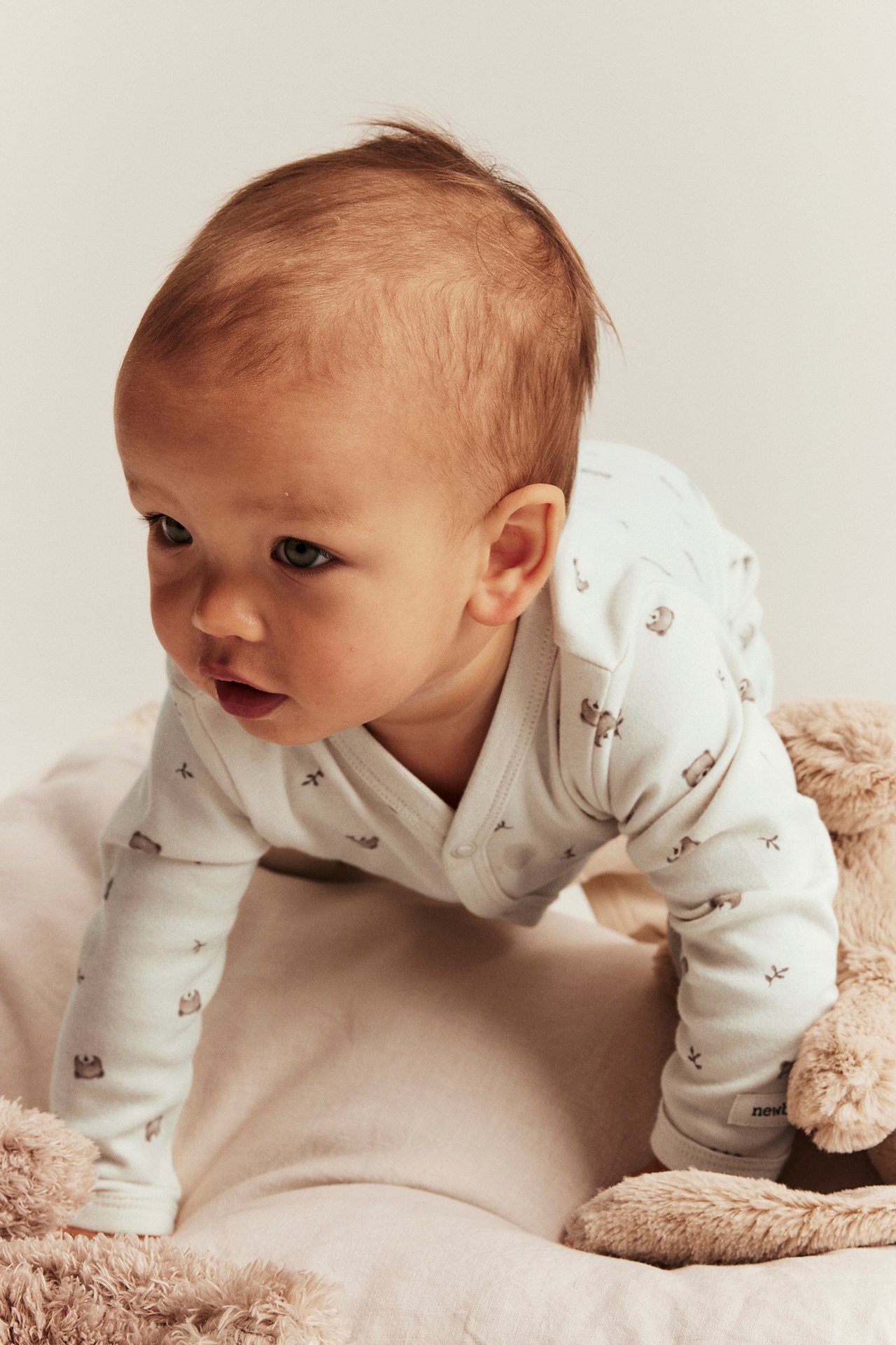 Pyjamas med nallemönster - Ljusbeige - 1