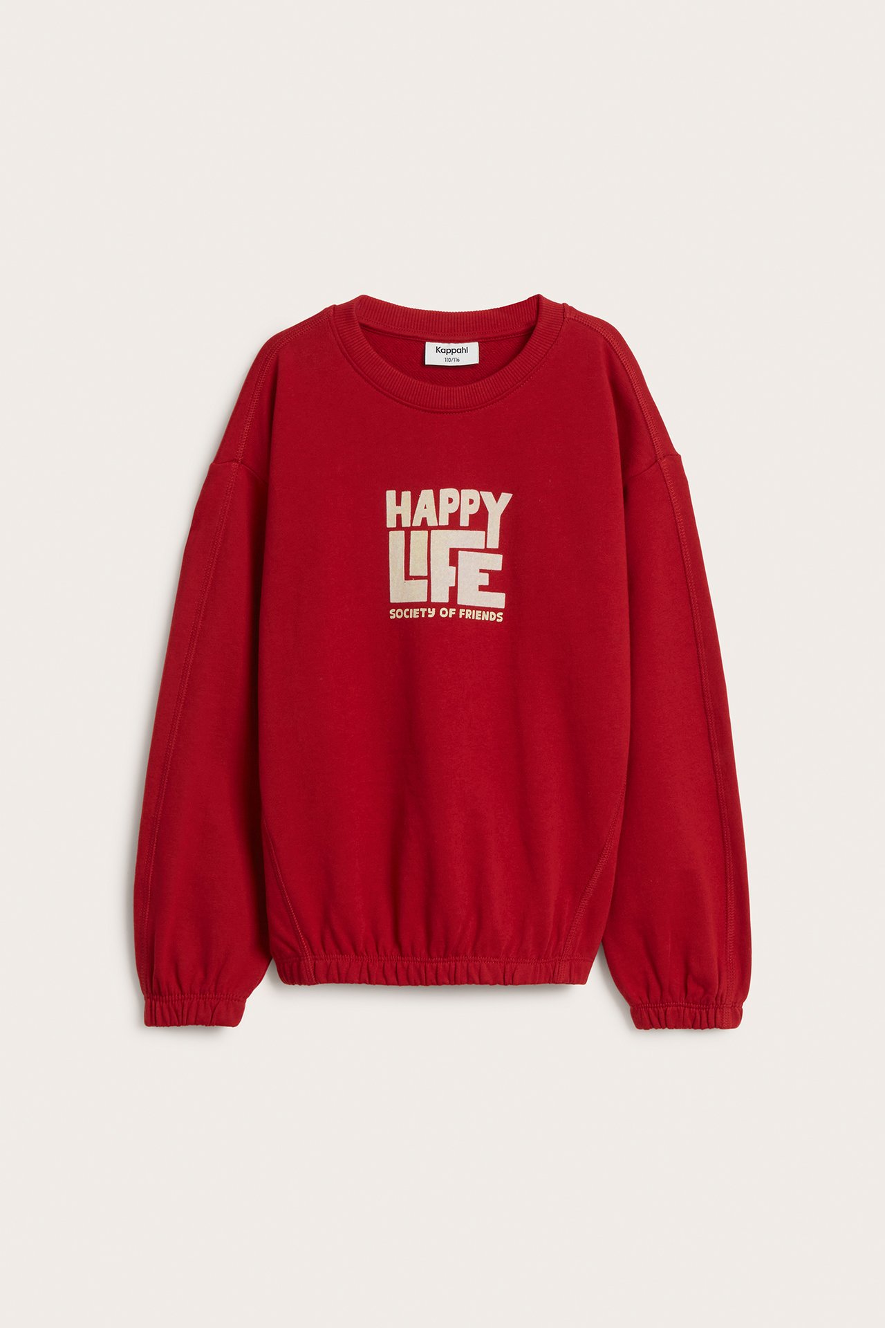 Frontvy av en röd sweatshirt i bomull för barn med "HAPPY LIFE" velourtryck, resår i nederkant och ärmslut.