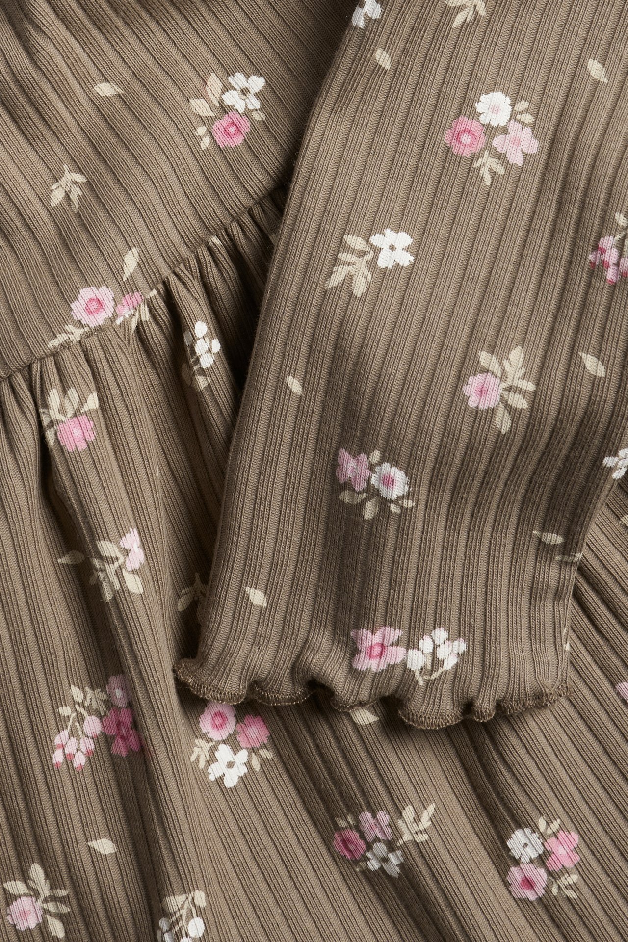 Ribbestrikket peplumtopp - Beige - 4