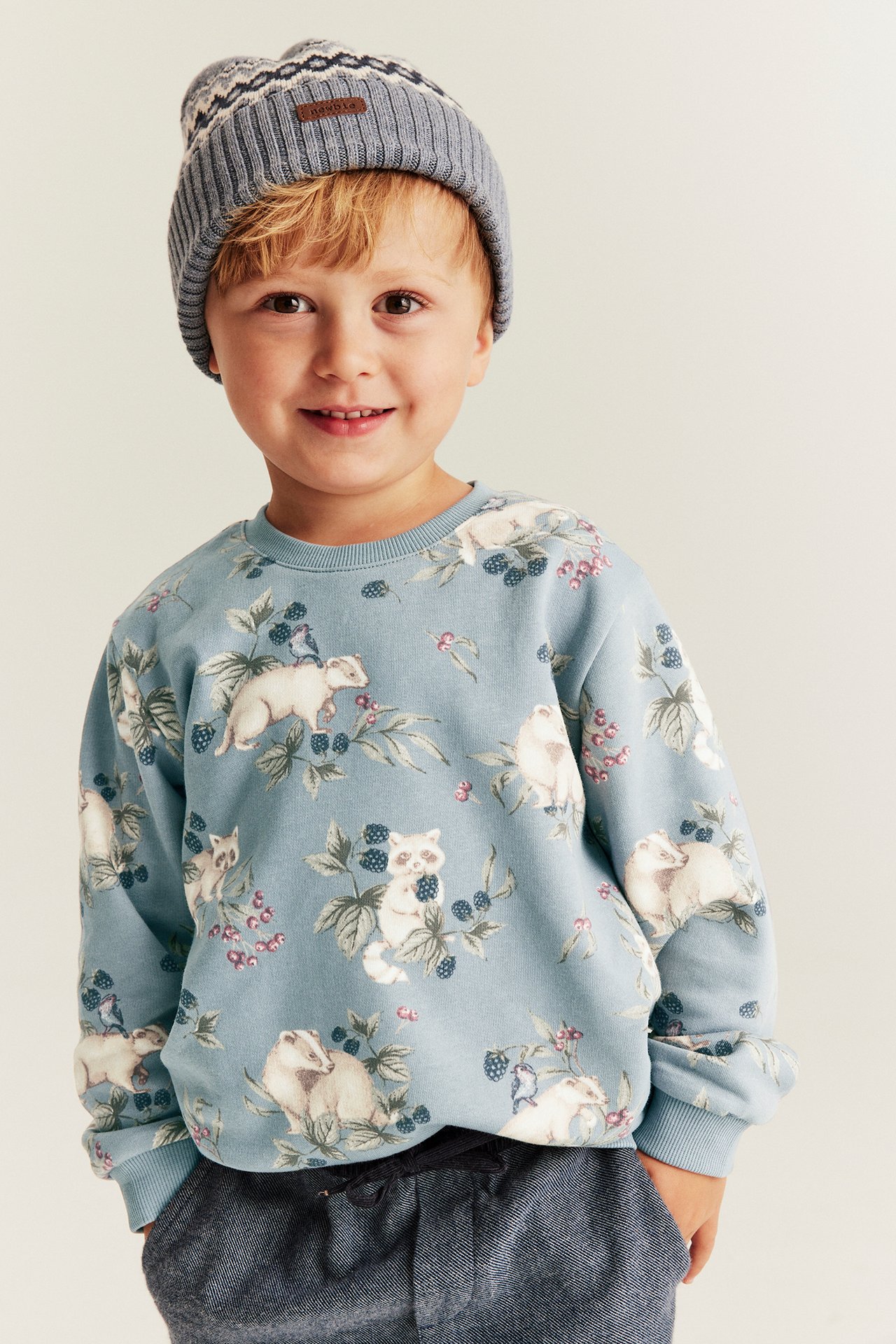 Dyremønstret sweatshirt