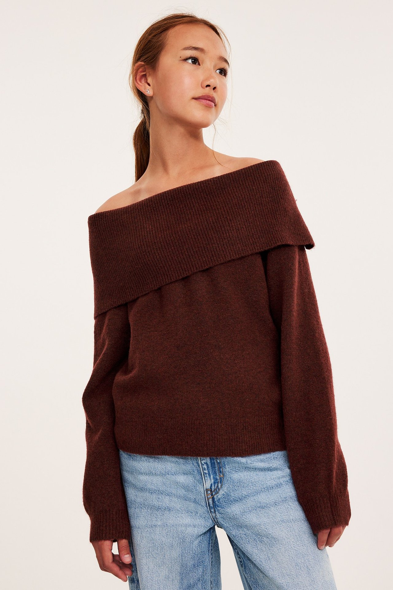 Stickad off shoulder-tröja - Plommon - 4