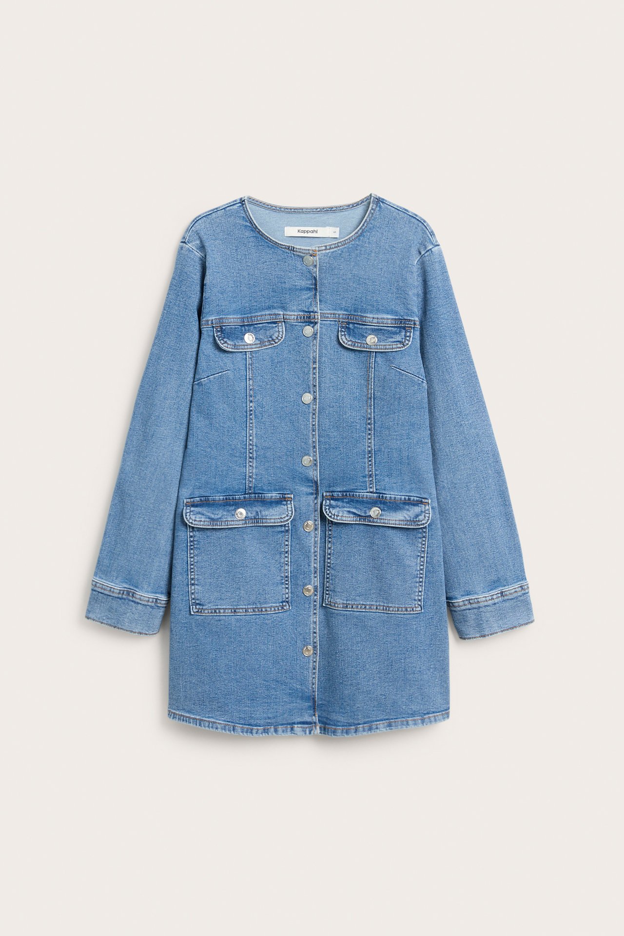 Jeanskjole med knapper og lommer