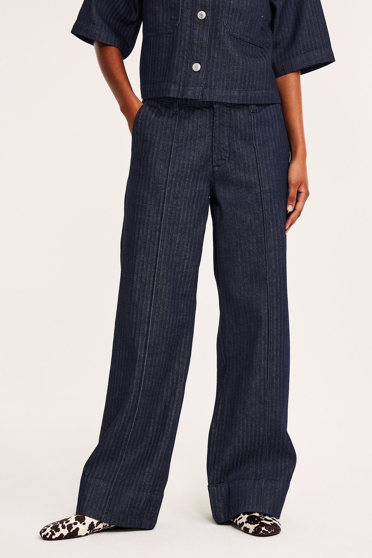 Wide jeans high waist