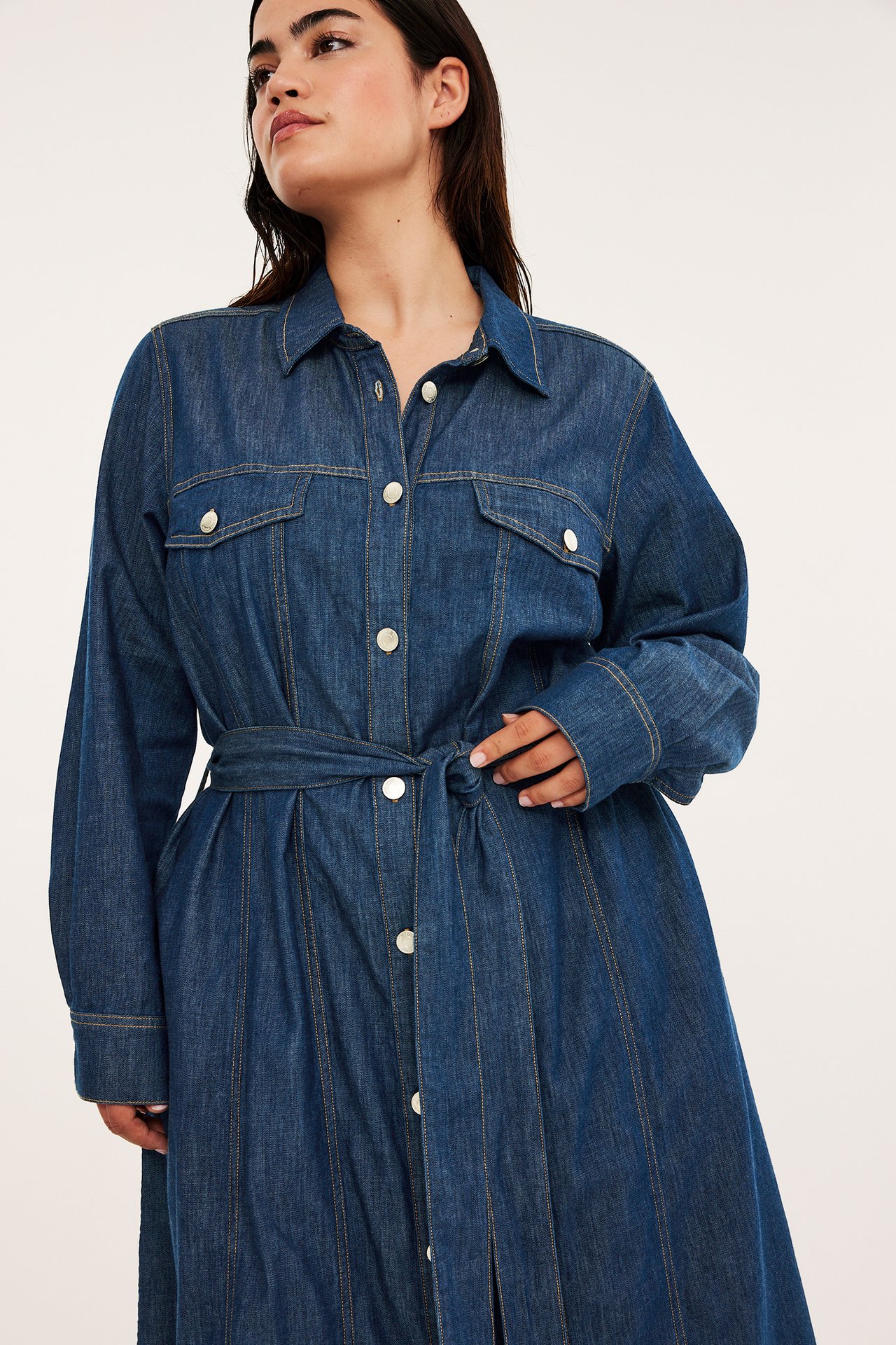 Pitkä farkkumekko - Tumma denim - 4