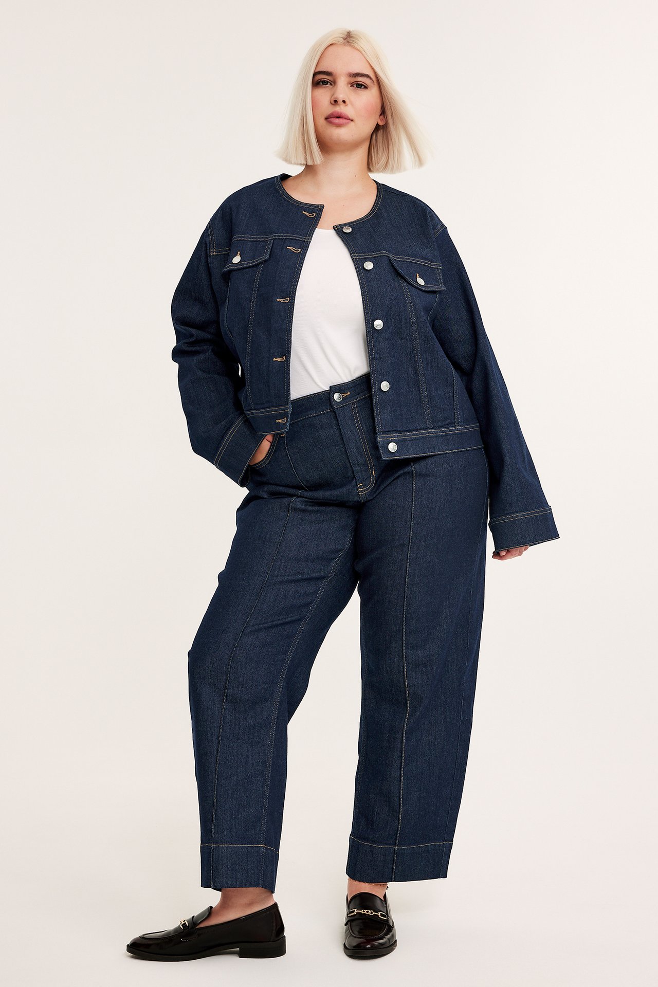 Jeans barrel fit