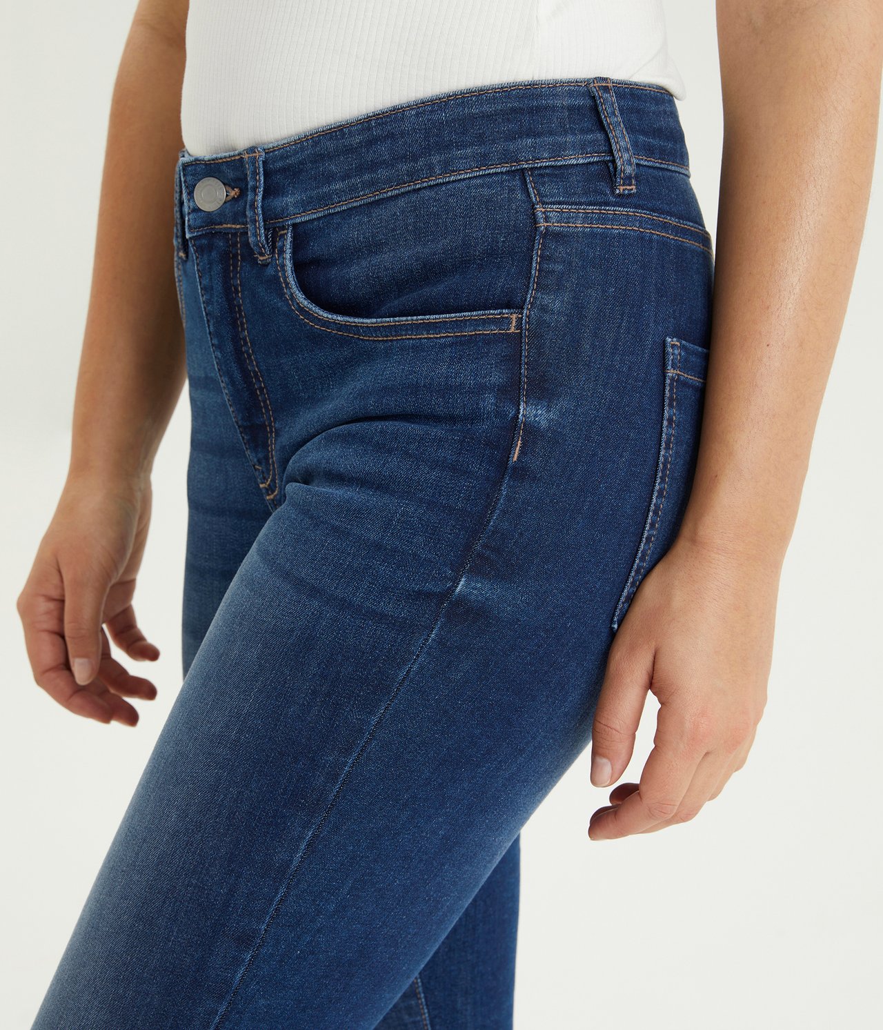 Cropped Slim Jeans Mid Waist Mørk denim - null - 1