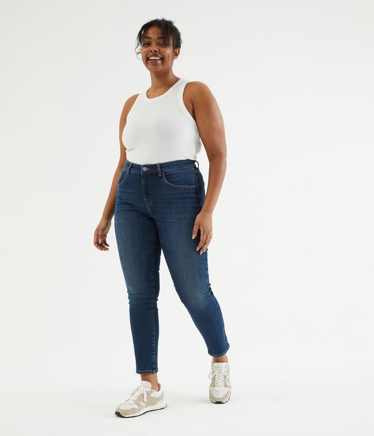 Cropped Slim Jeans Mid Waist - Ciemny dżins - 4