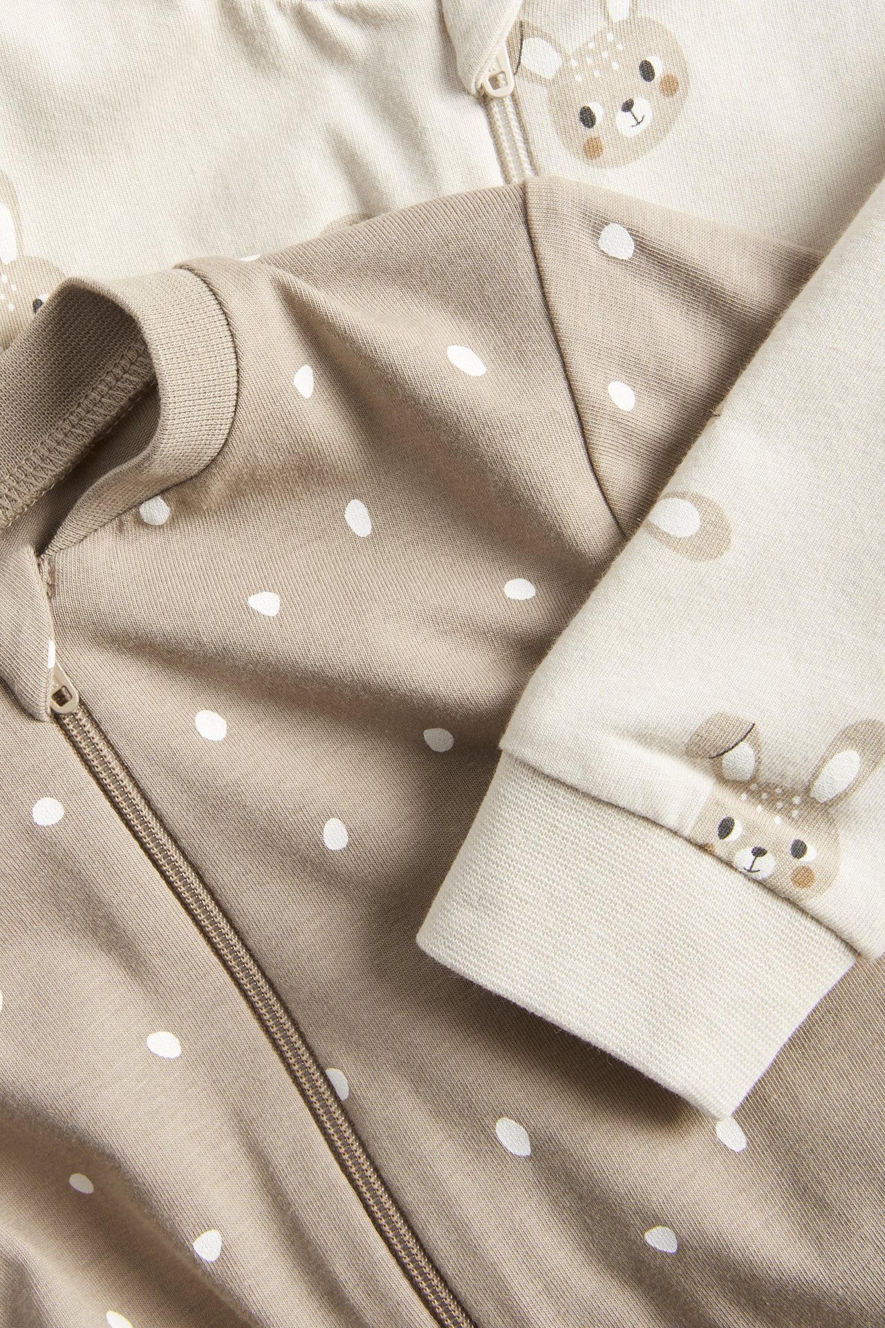 488700 - Beige - 5