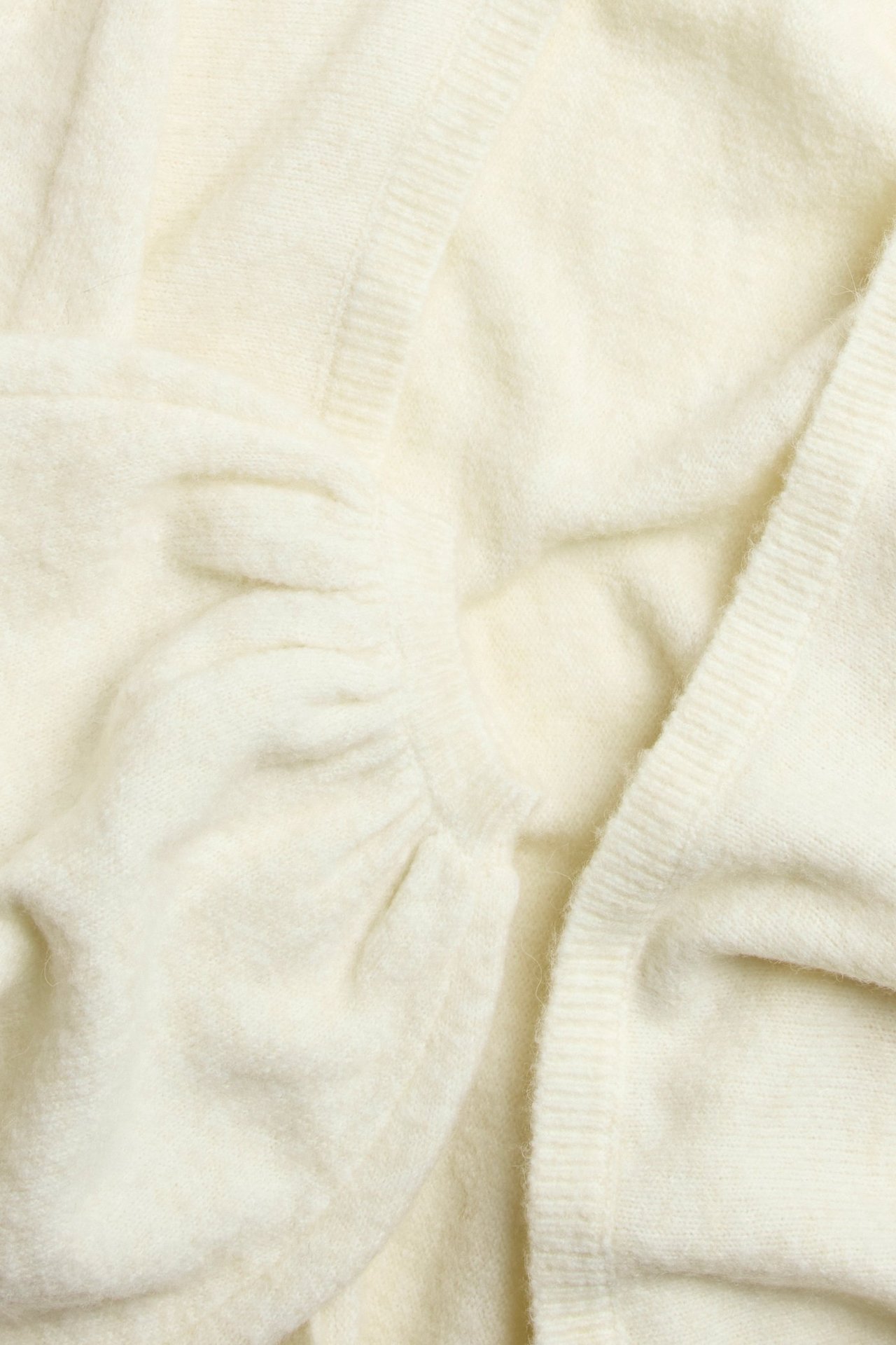 Neulottu poncho