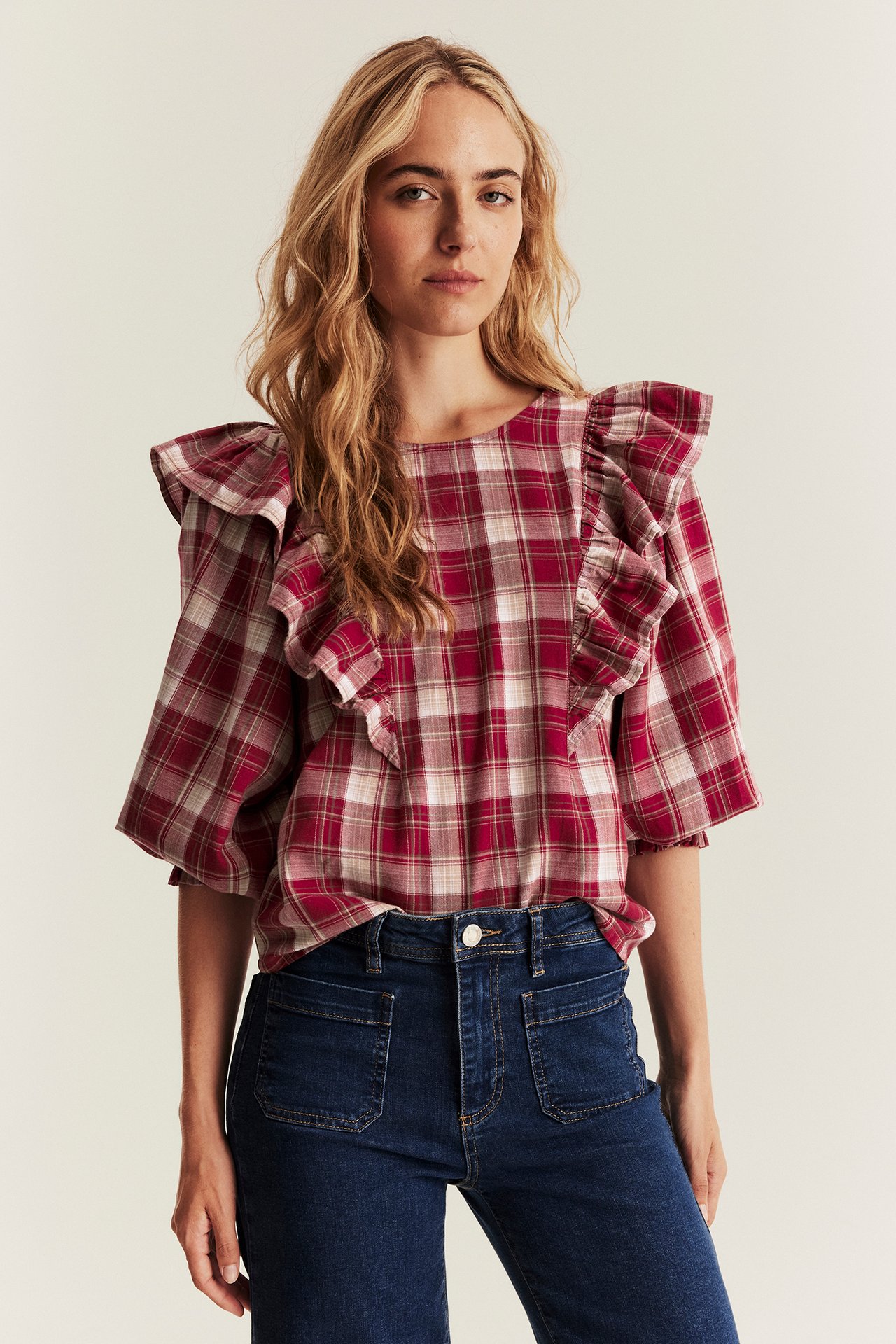Volangbluse fra Newbie Woman